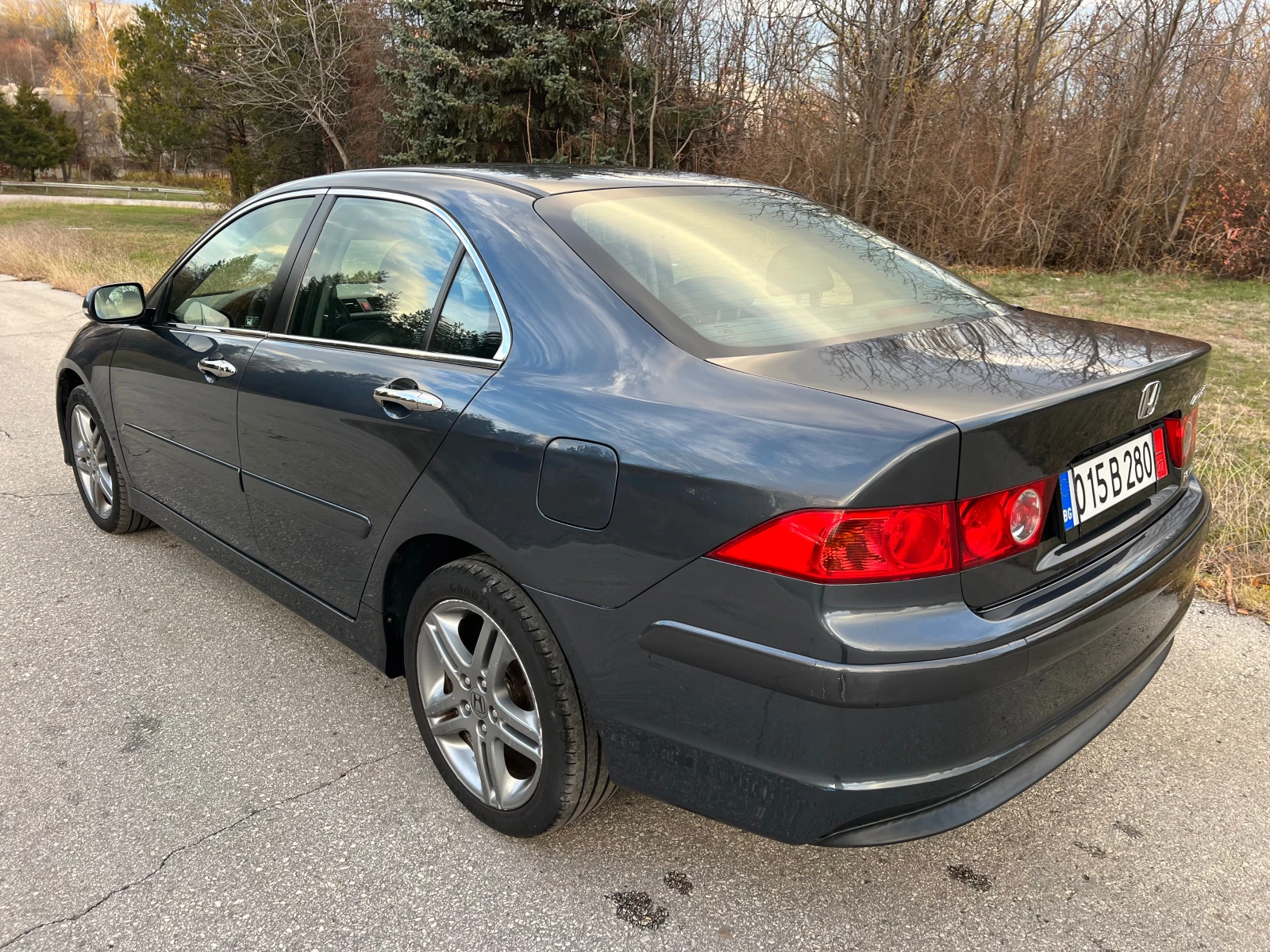 Honda Accord 2.2i-CTDi/140p.s-Facelift - изображение 4