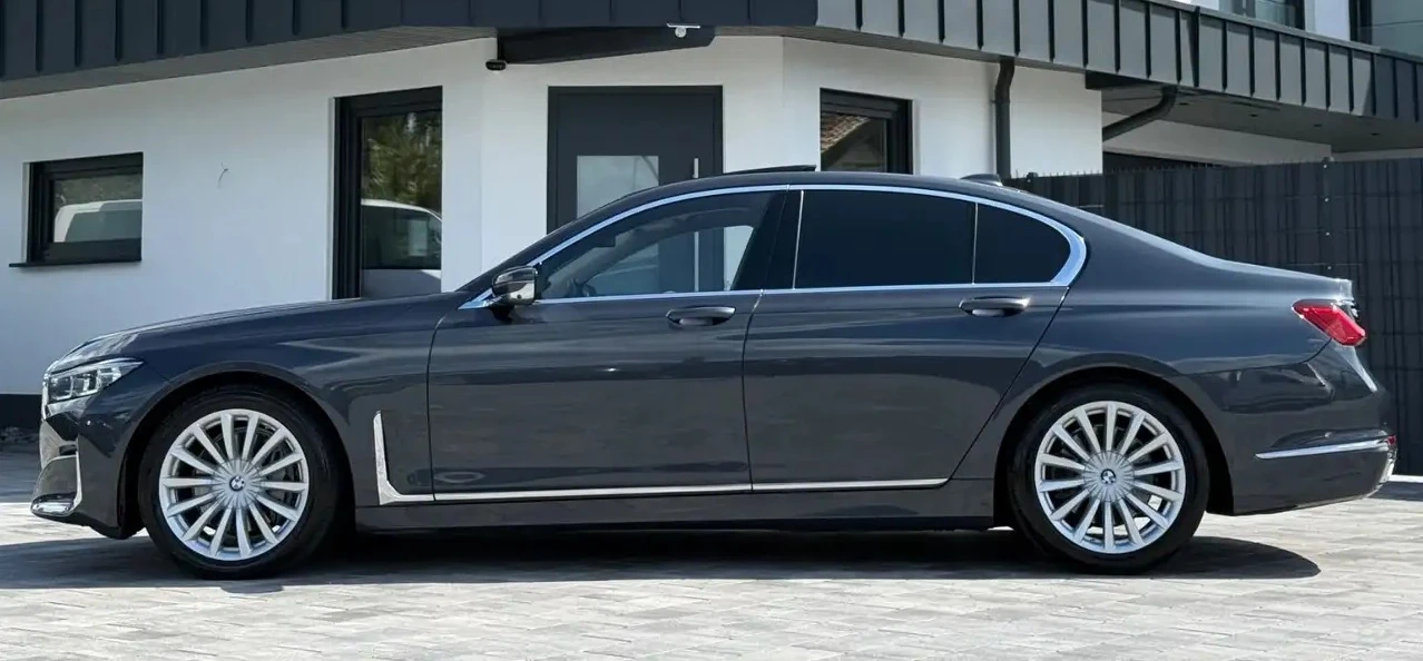 BMW 730 d xDrive - изображение 2