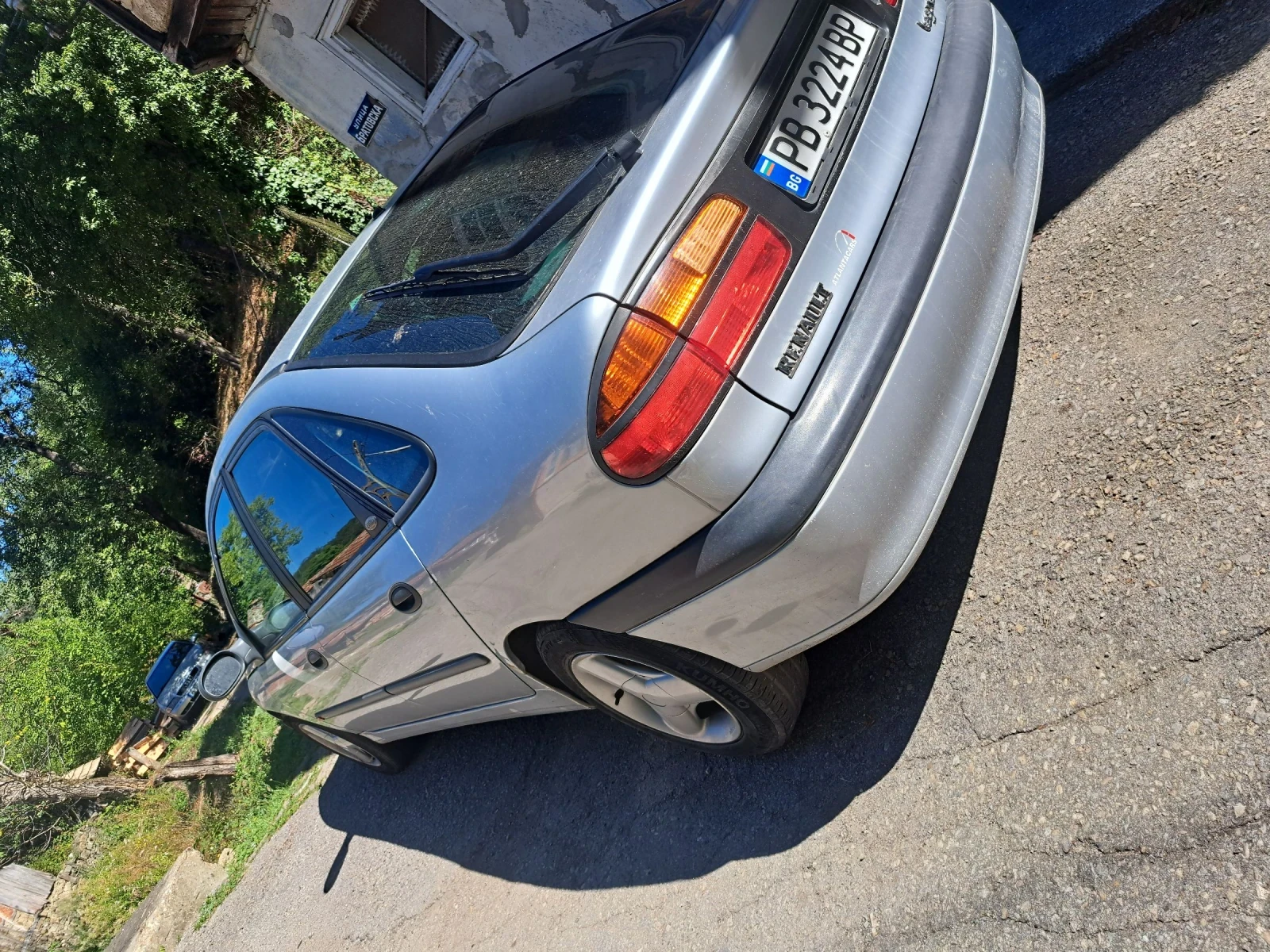 Renault Laguna 1 - изображение 4