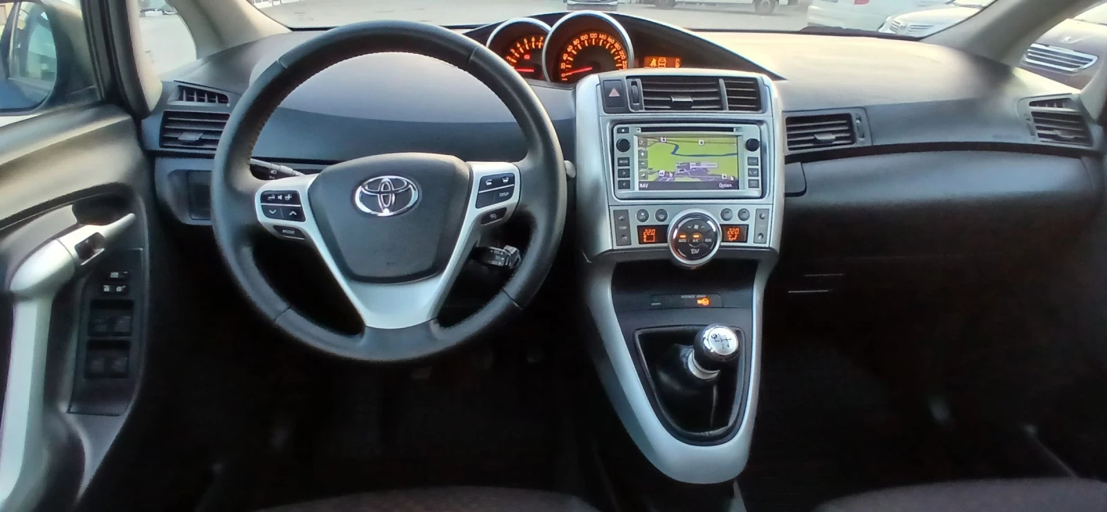 Toyota Verso | Mobile.bg   12