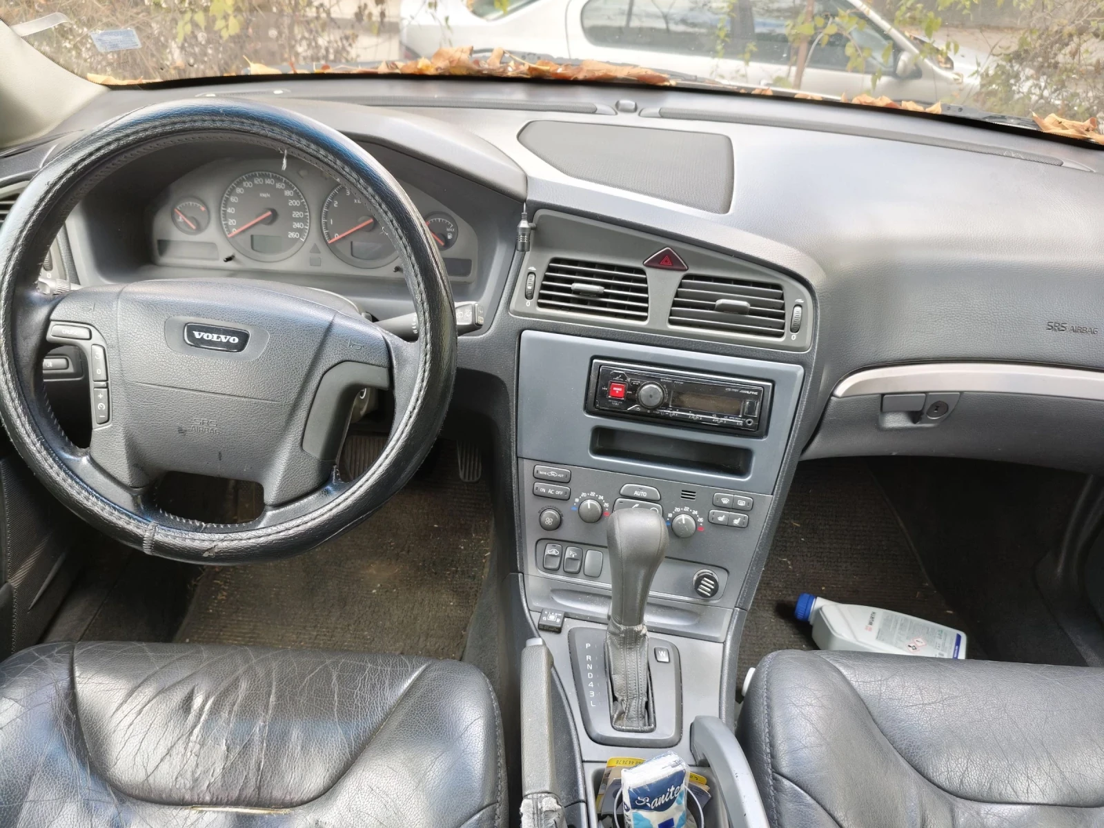 Volvo Xc70 2.4t AWD - изображение 2