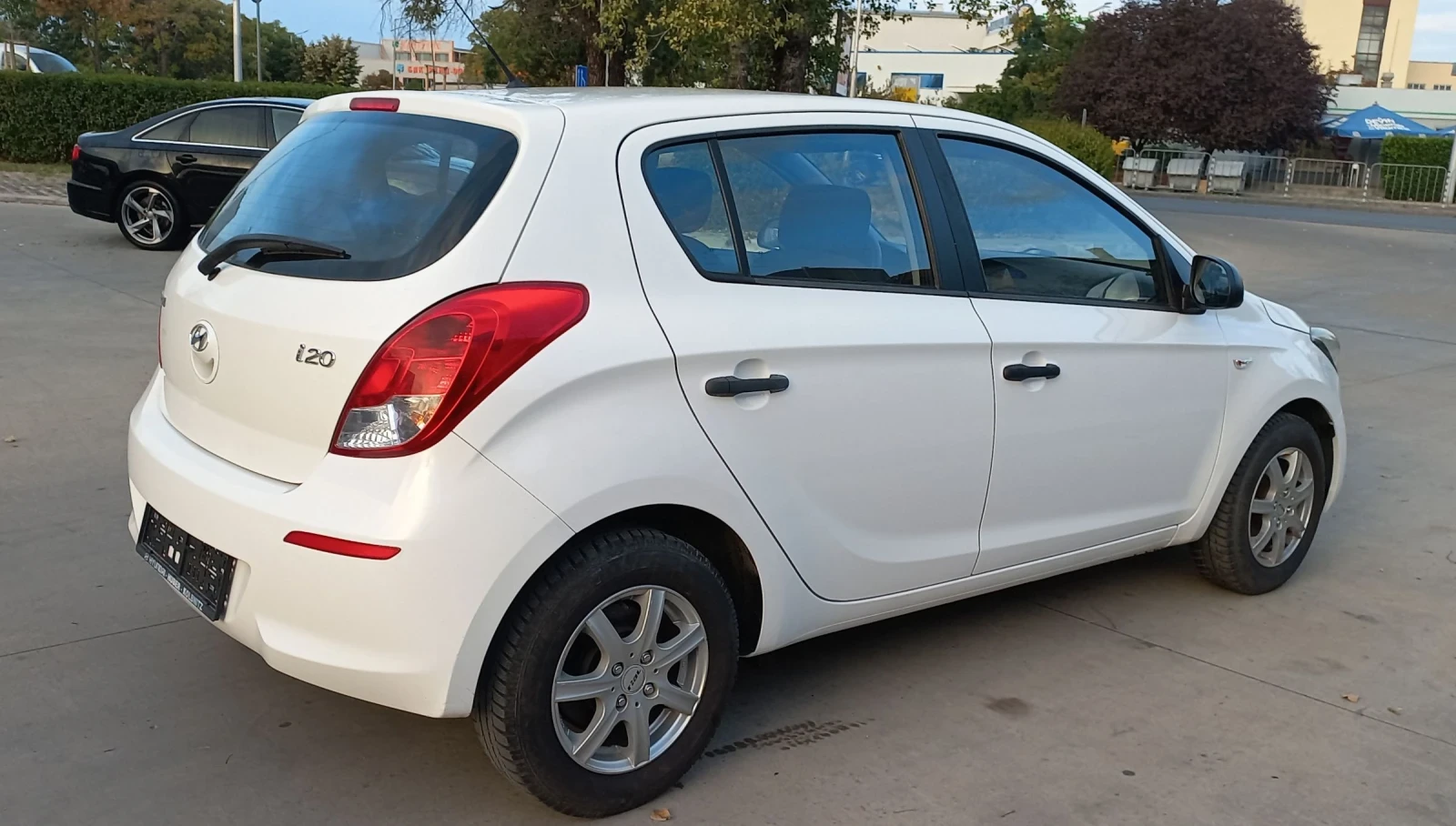 Hyundai I20 1.25i 86 - изображение 6