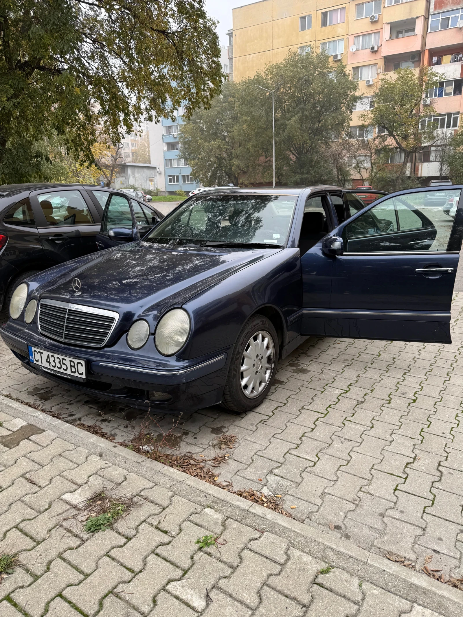 Mercedes-Benz E 200 Kompressor - изображение 2