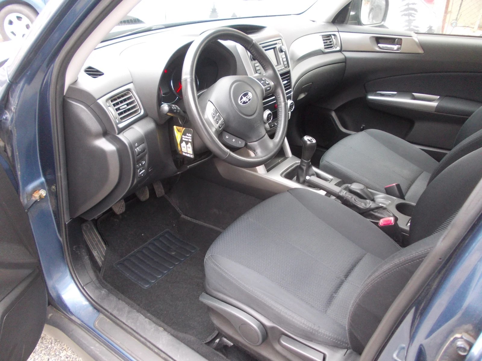 Subaru Forester 2.0-4x4-����� | Mobile.bg � ����������� 7