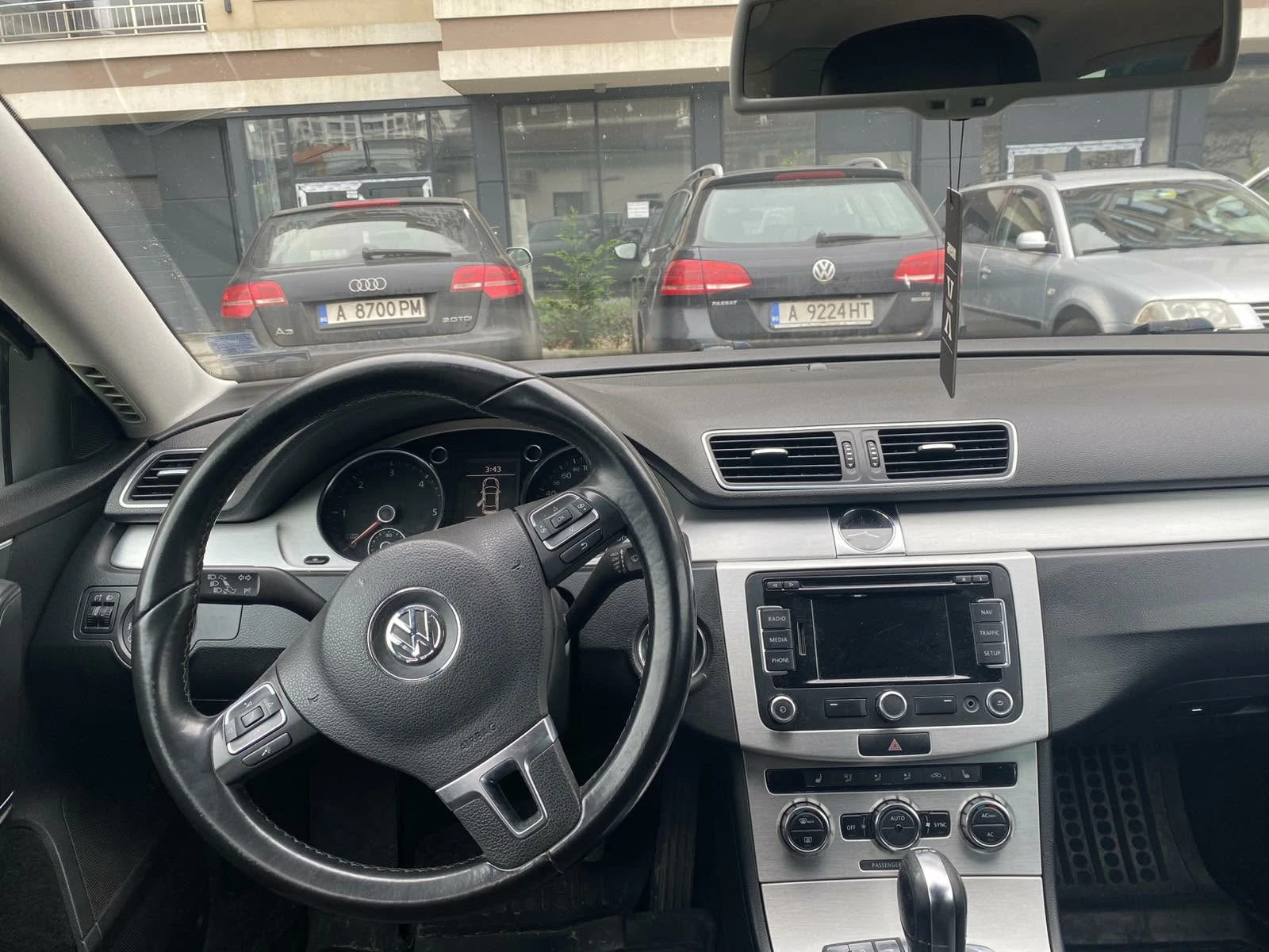 VW Passat 2.0 TDI - изображение 10