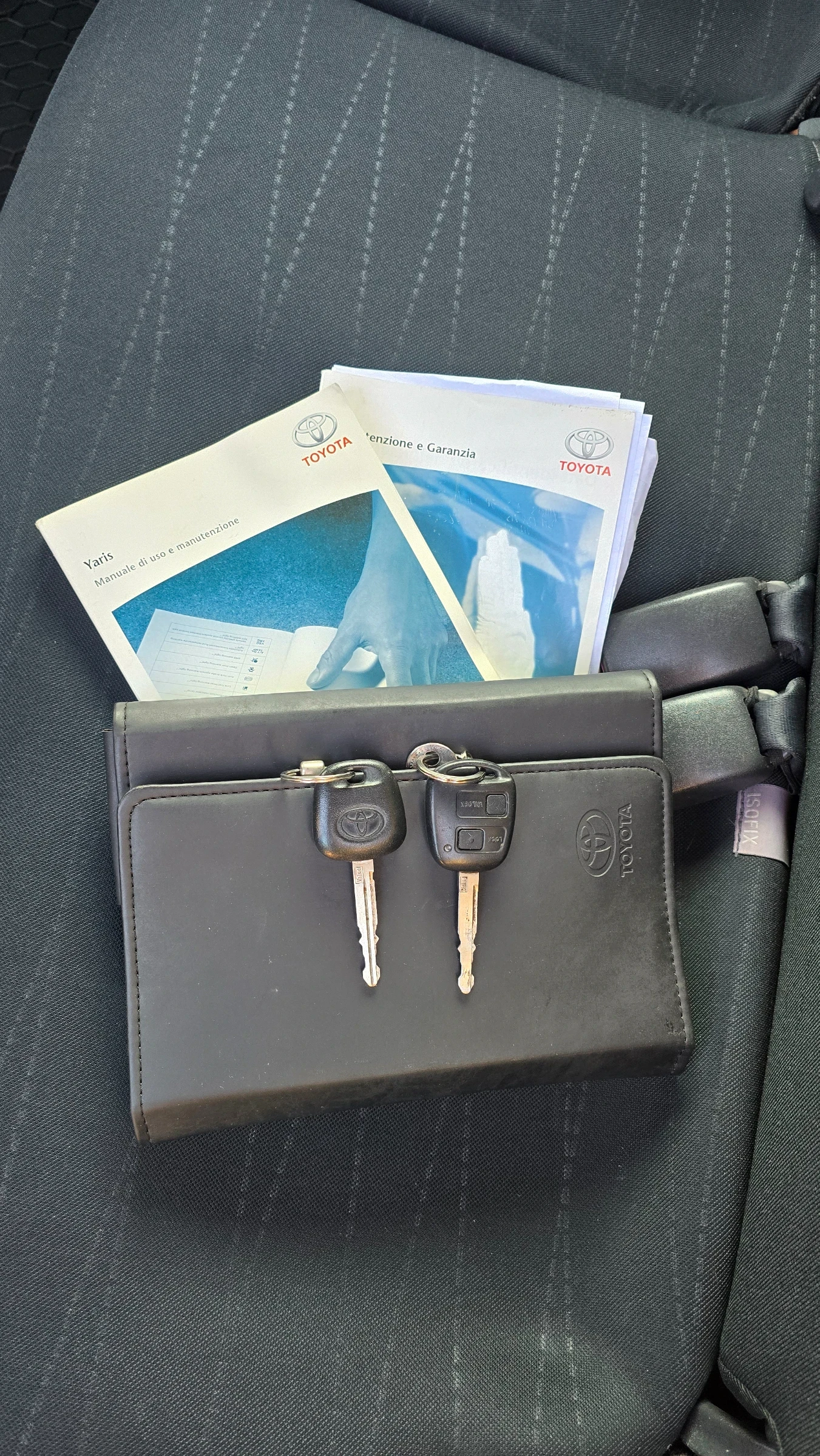 Toyota Yaris Toyta Yaris 1.3 VVT-i * климатик* , снимка 15 - Автомобили и джипове - 53750640