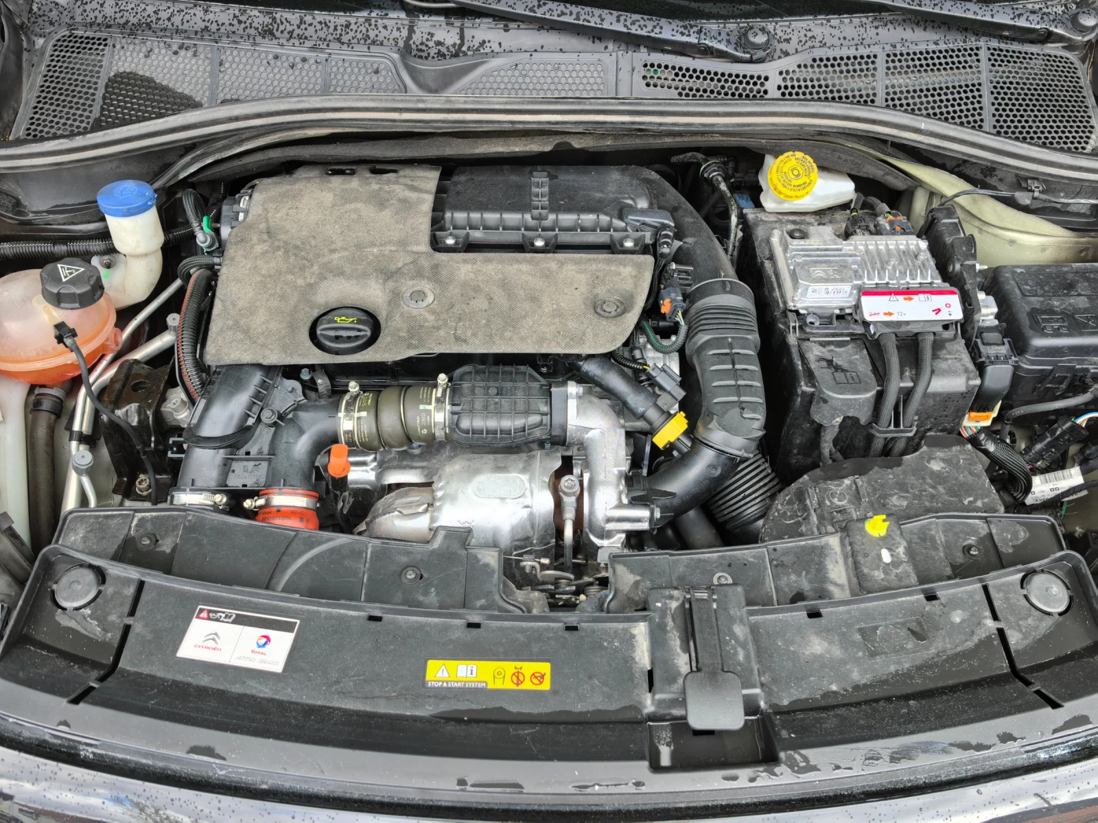 Citroen C4 Cactus 1.6 HDI ПЕРФЕКТЕН , снимка 12 - Автомобили и джипове - 54083890