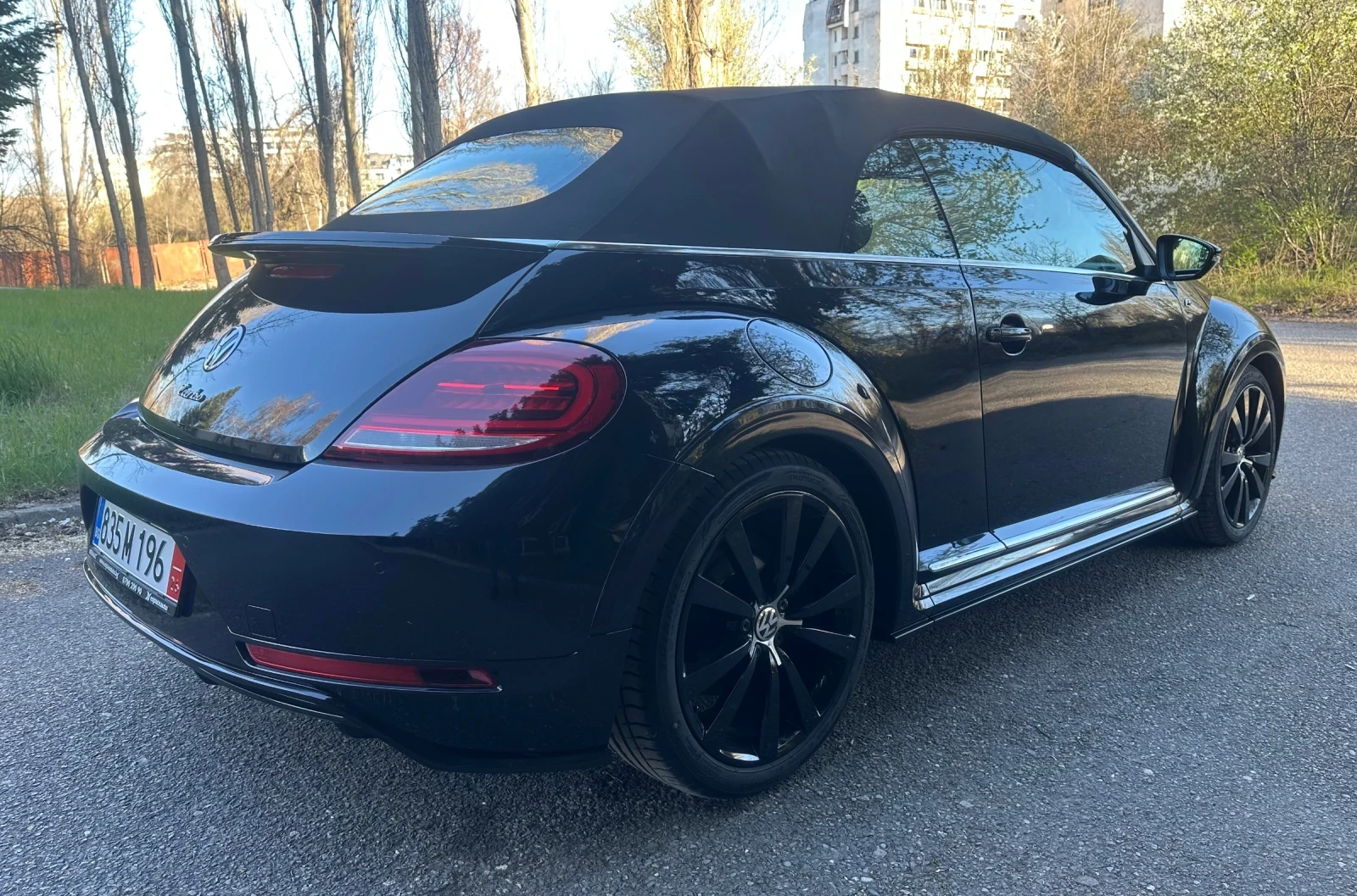 VW Beetle R-Line, снимка 2 - Автомобили и джипове - 54140049