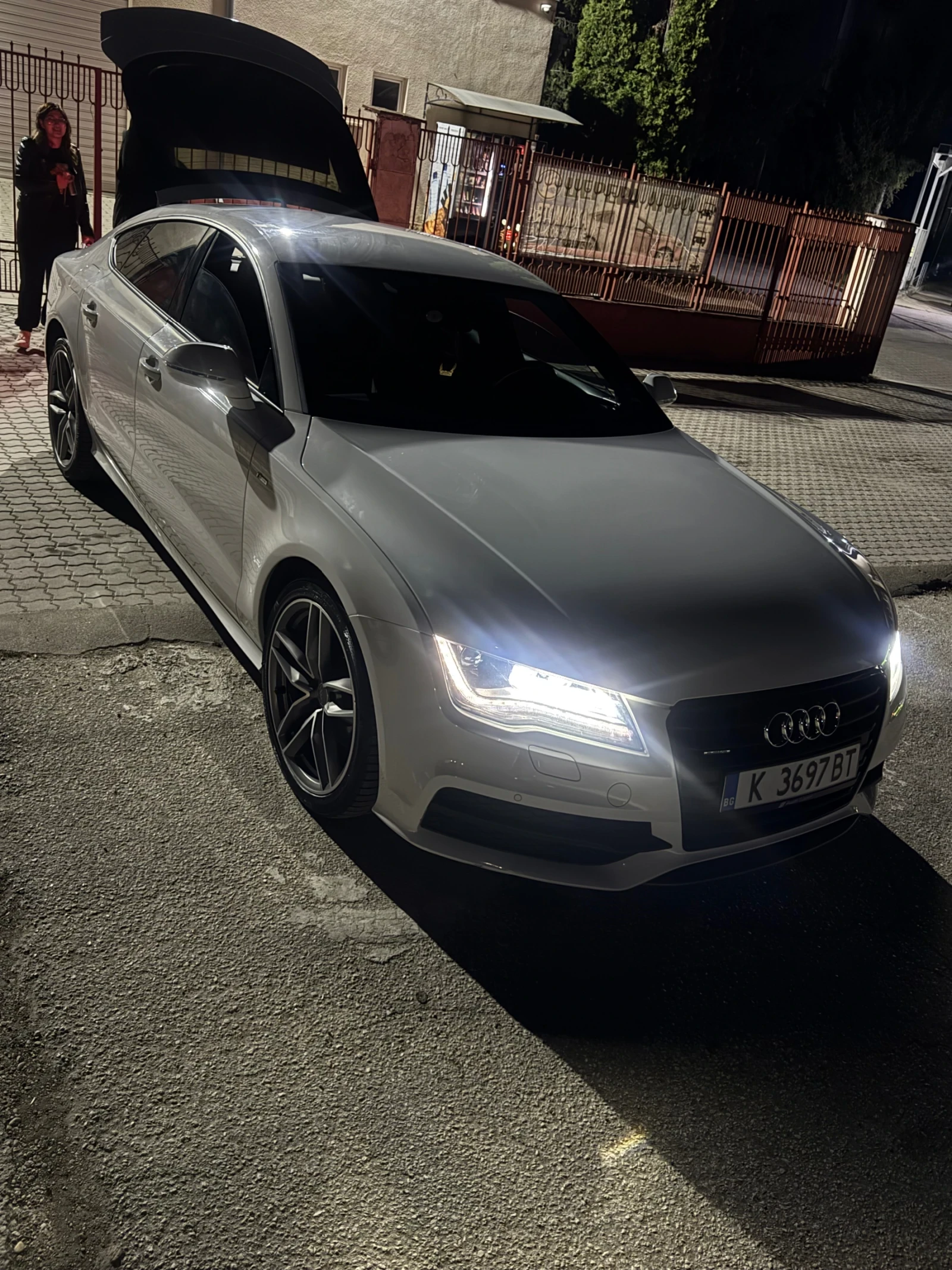 Audi A7, снимка 2 - Автомобили и джипове - 54369482