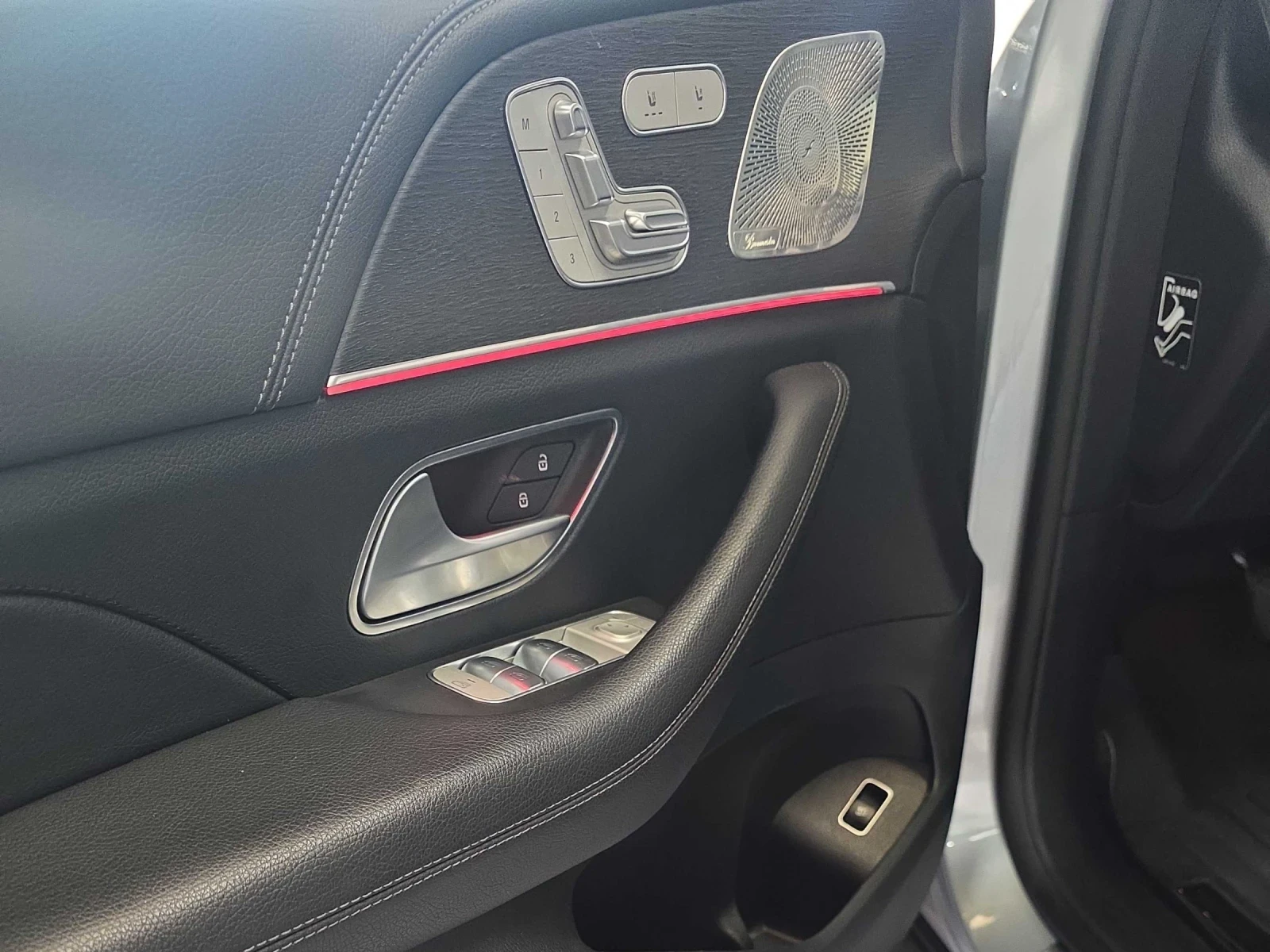 Mercedes-Benz GLE 450 ДИСТРОНИК * ПОДГРЕВ * ПАНОРАМА * BURMESTER, снимка 10 - Автомобили и джипове - 54623556