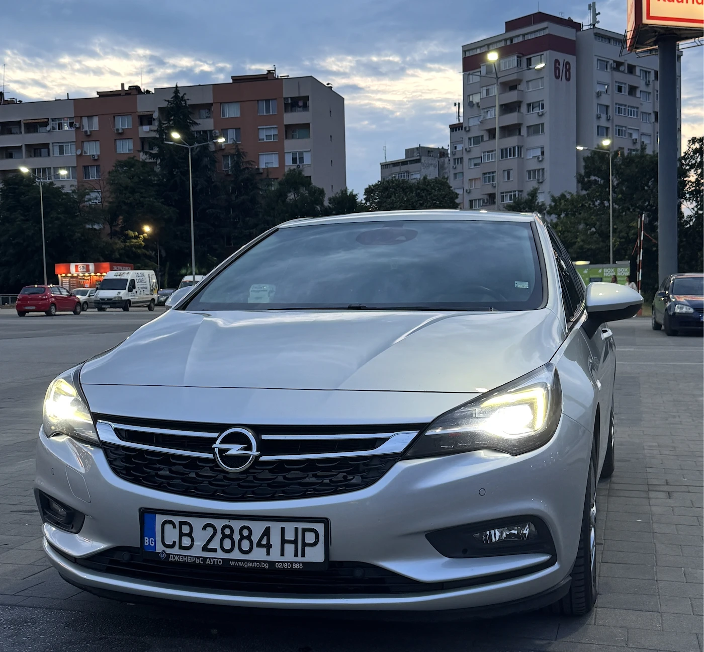 Opel Astra 1.6 CDTI INNOVATION AUTOMATIC 