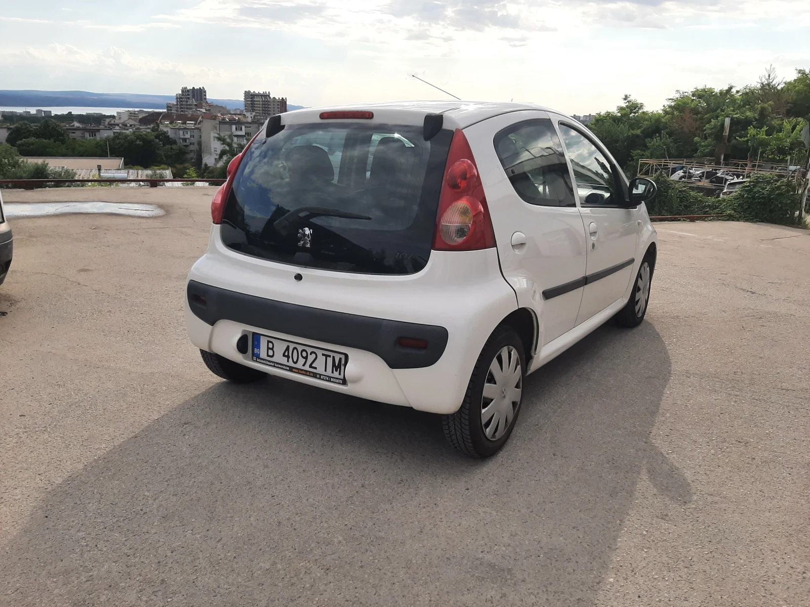 Peugeot 107 1.0i KLIMA, снимка 6 - Автомобили и джипове - 55251400