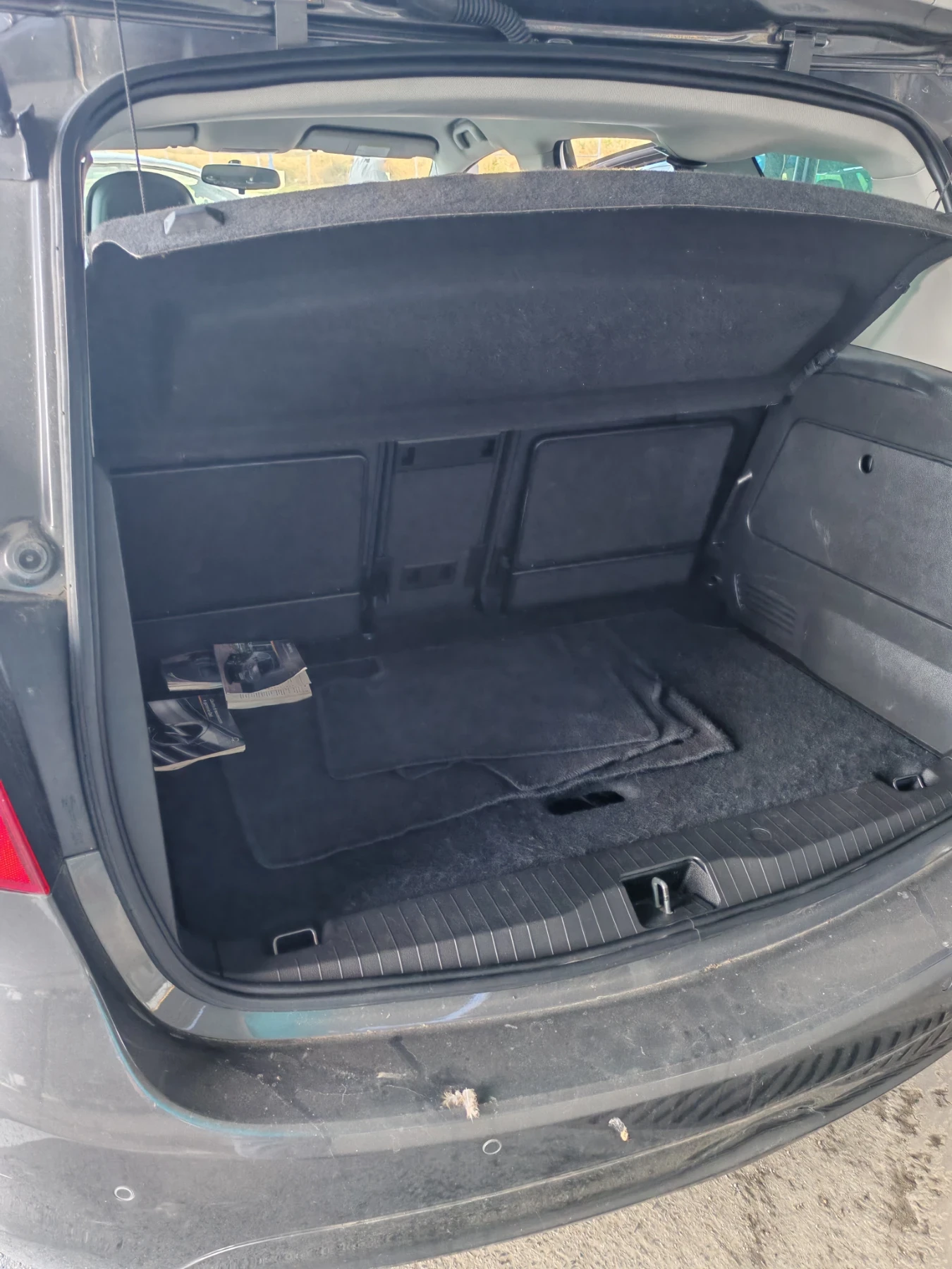 Opel Meriva 2, снимка 7 - Автомобили и джипове - 55337360
