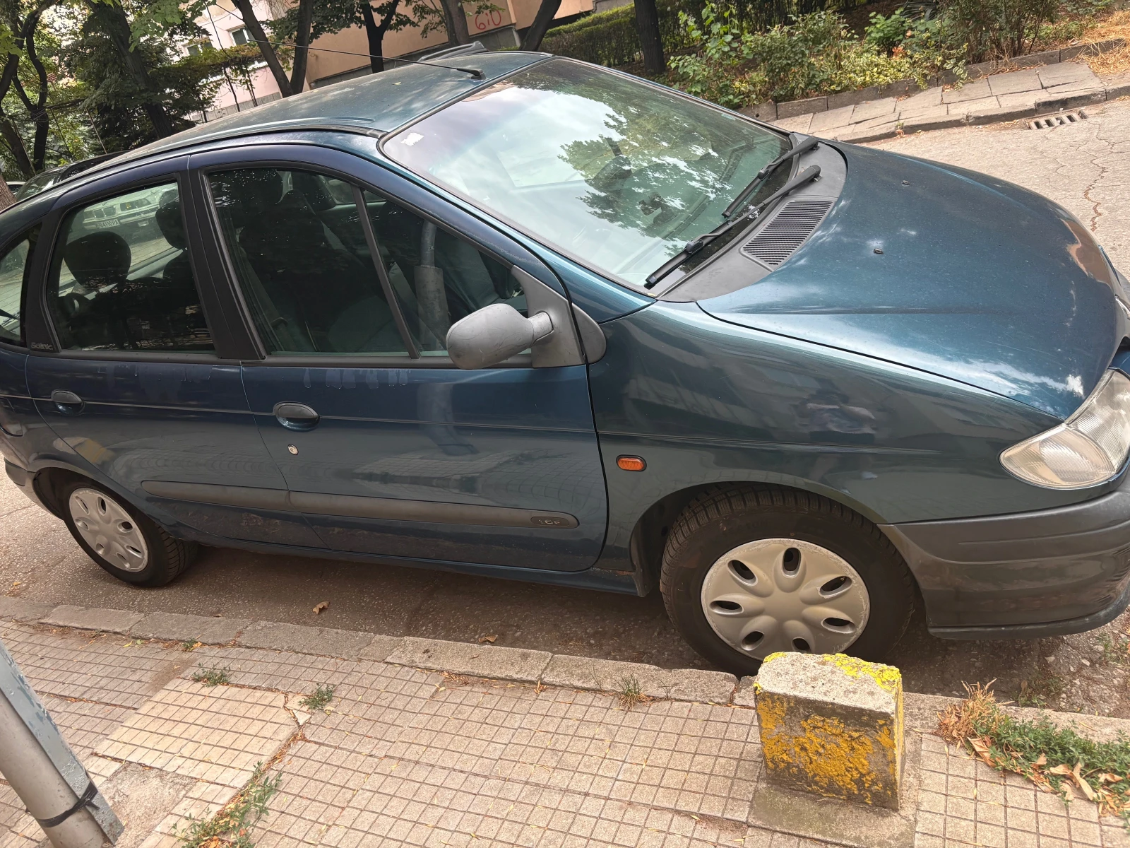 Renault Megane, снимка 3 - Автомобили и джипове - 55397481