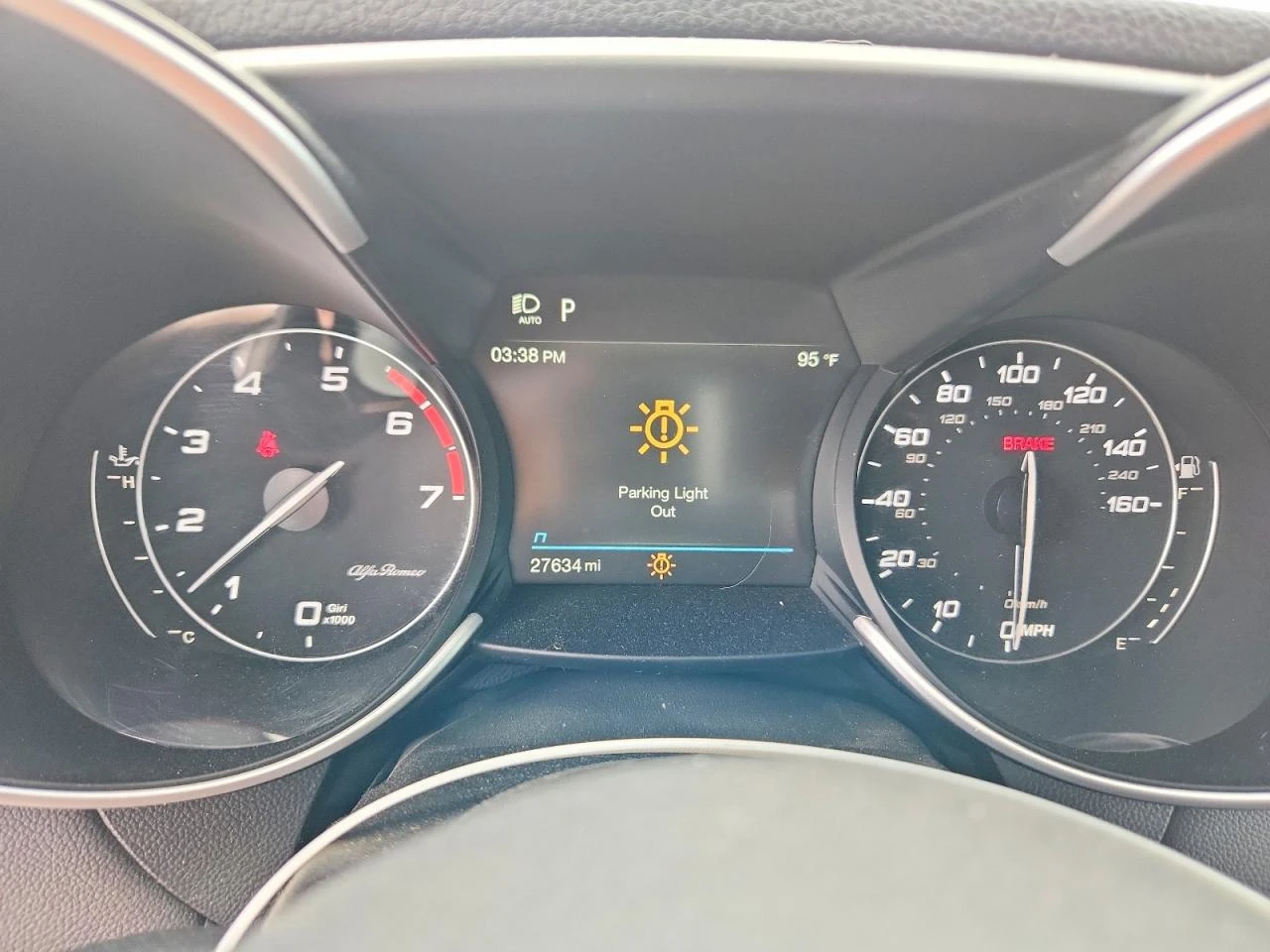 Alfa Romeo Giulia 2.0l, снимка 9 - Автомобили и джипове - 55591327