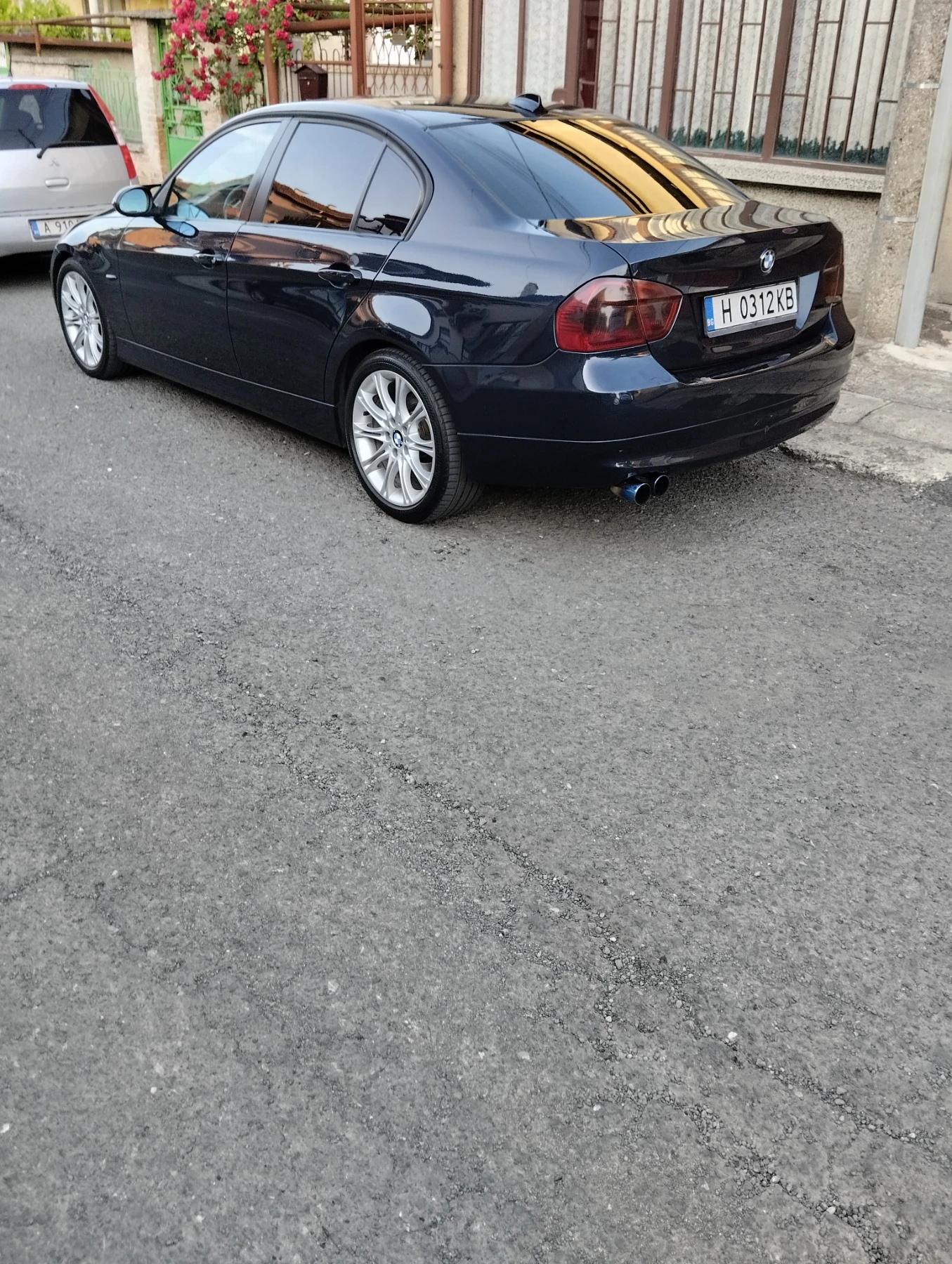 BMW 320 Е90, снимка 2 - Автомобили и джипове - 56064054