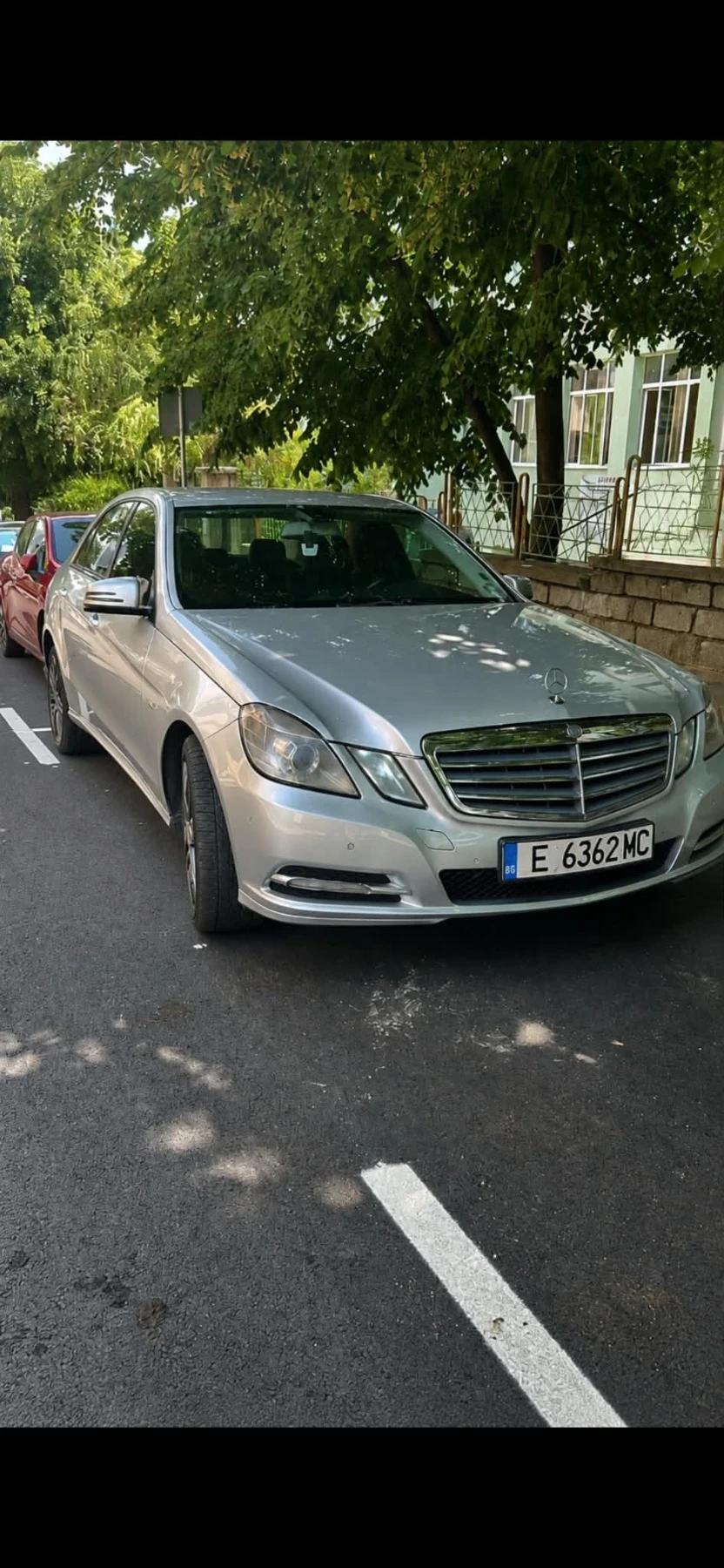 Mercedes-Benz E 220 Топ ТОП , снимка 2 - Автомобили и джипове - 56727474