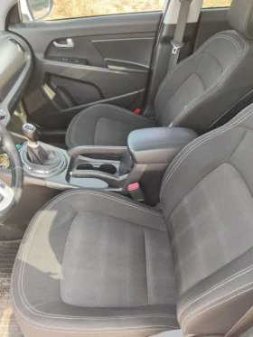 Kia Sportage 2.0 CRDI SPORTAGE , снимка 10