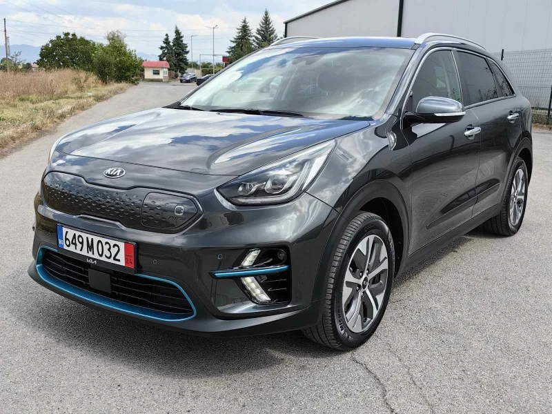 Kia Niro 67kw* 204k.c.* КАТО НОВА* , снимка 1 - Автомобили и джипове - 47395981