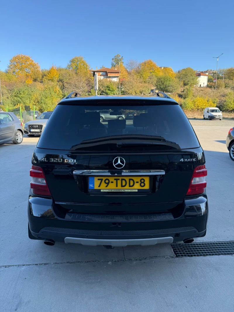 Mercedes-Benz ML 320, снимка 4 - Автомобили и джипове - 47744443