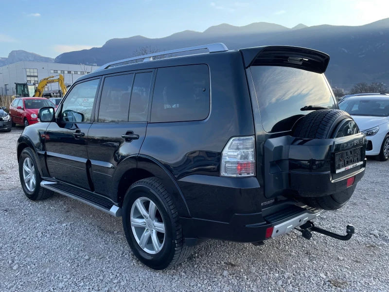 Mitsubishi Pajero 7 места автоматик, снимка 6 - Автомобили и джипове - 52398036