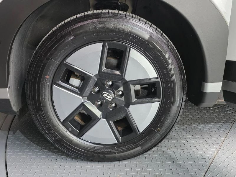 Hyundai Santa fe HEV 1.6 4WD| 230к.с.| ВКЛ.ТЕХНОТЕСТ, снимка 5 - Автомобили и джипове - 55347205