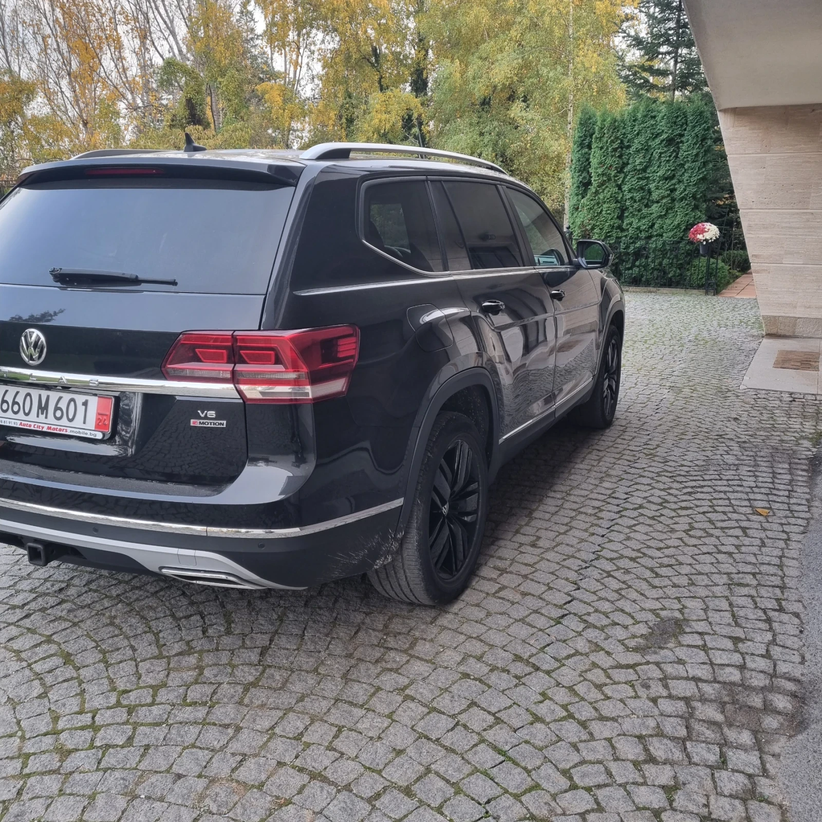 VW Atlas 3.6 AWD - изображение 8