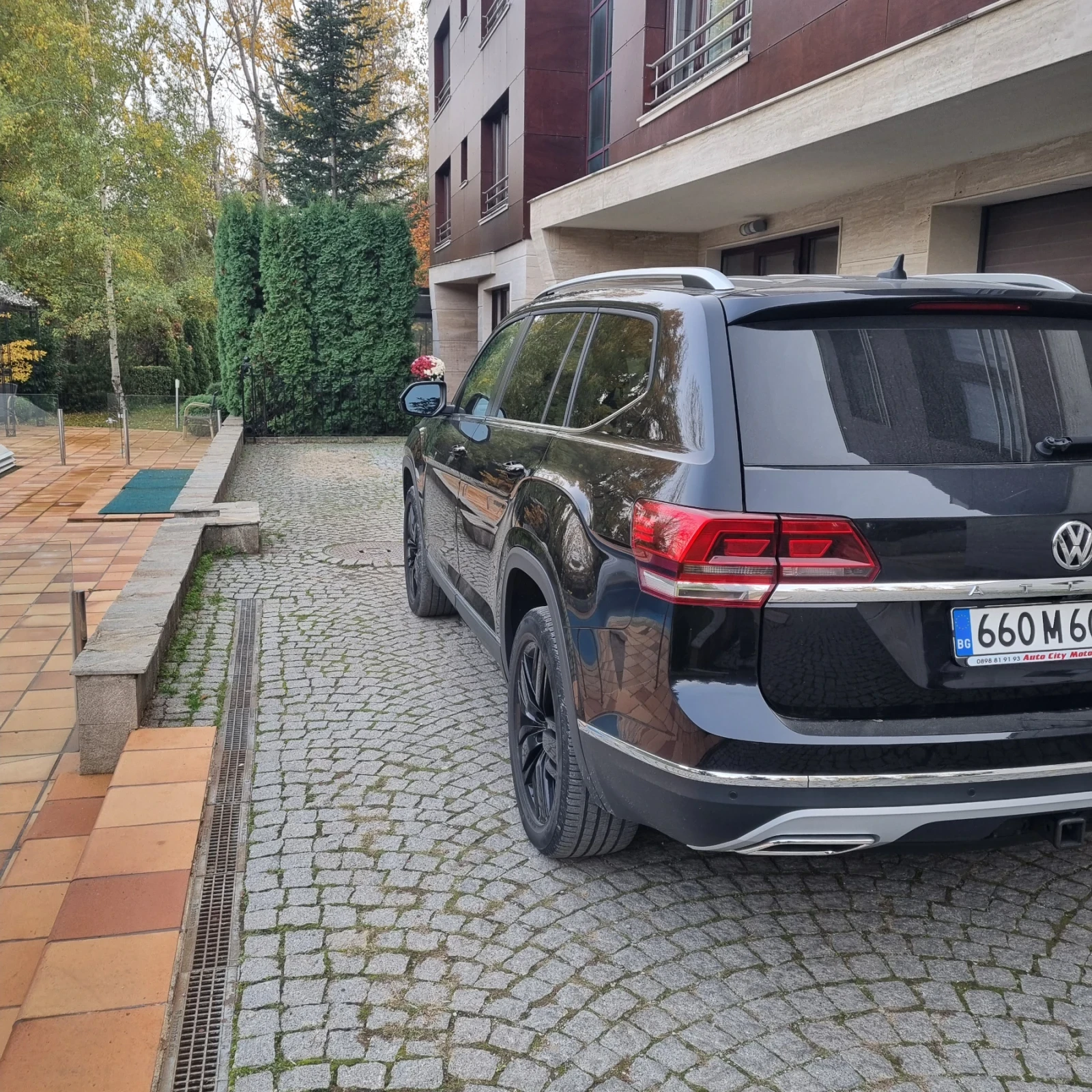 VW Atlas 3.6 AWD - изображение 7