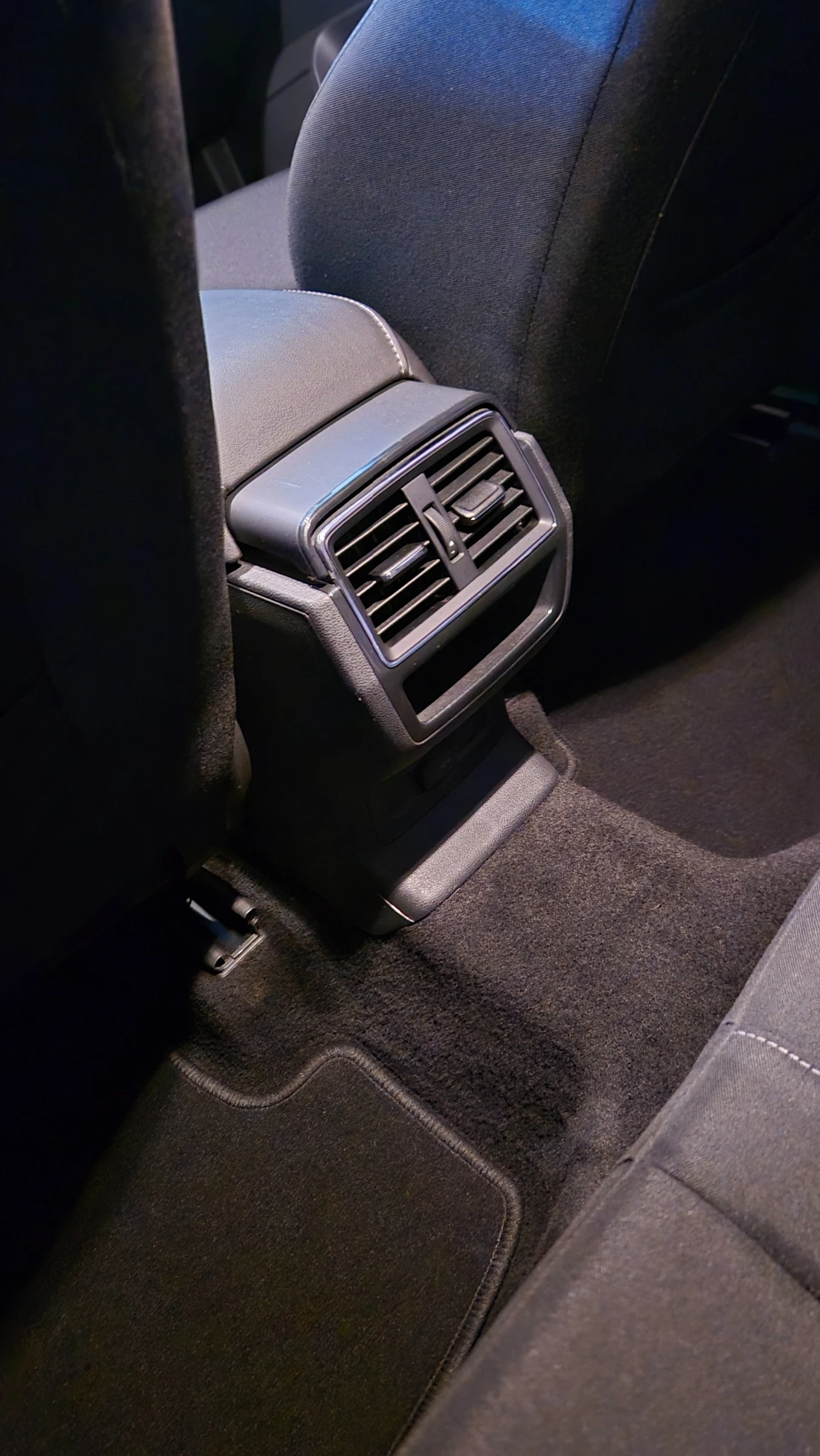 Skoda Karoq Business - изображение 8