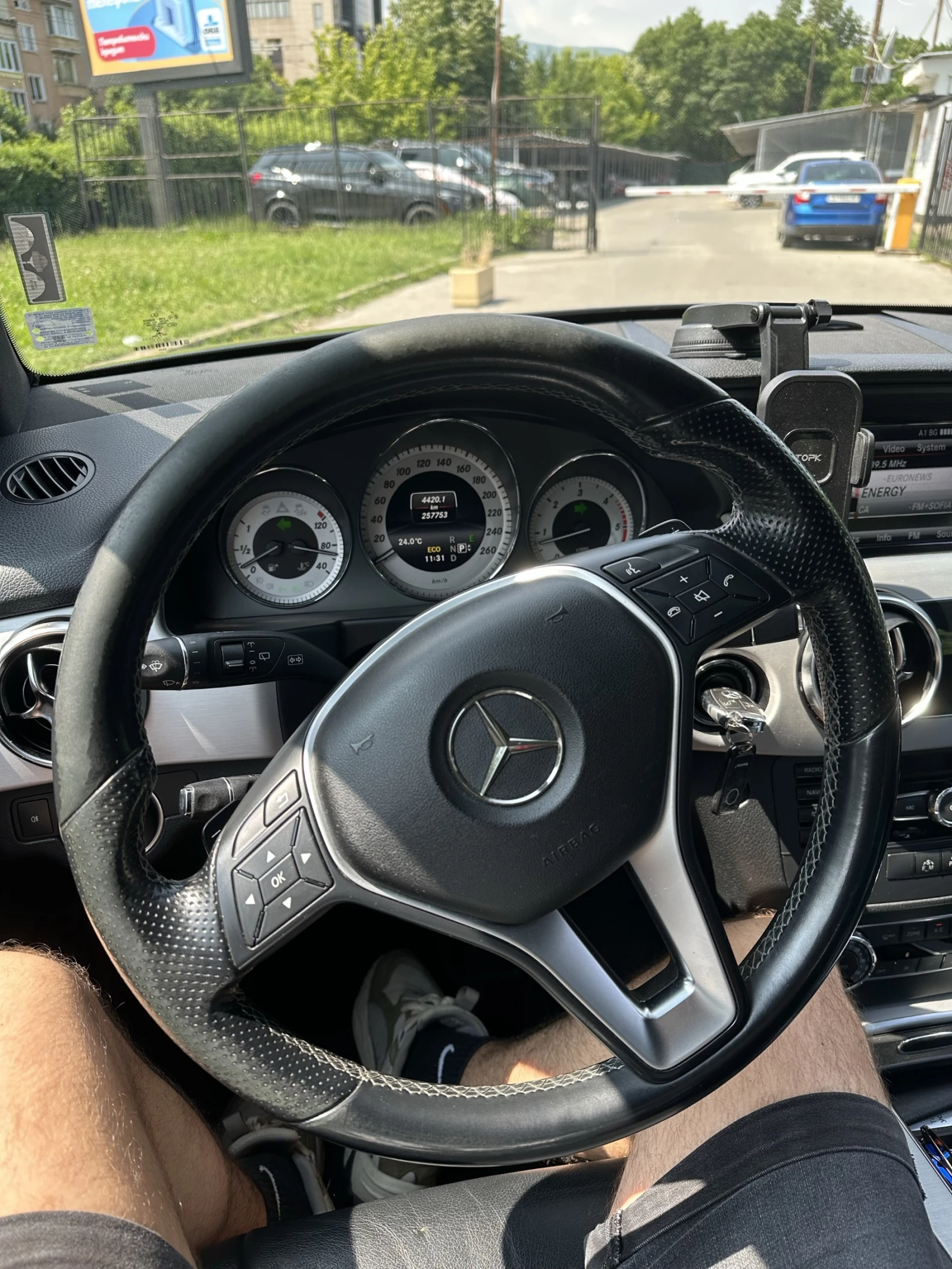 Mercedes-Benz GLK 350CDI - изображение 8