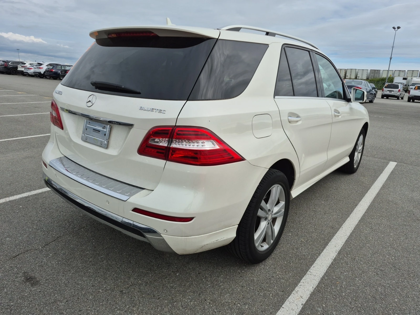 Mercedes-Benz ML 350 * 4MATIC * CARFAX * АВТОКРЕДИТ - изображение 4