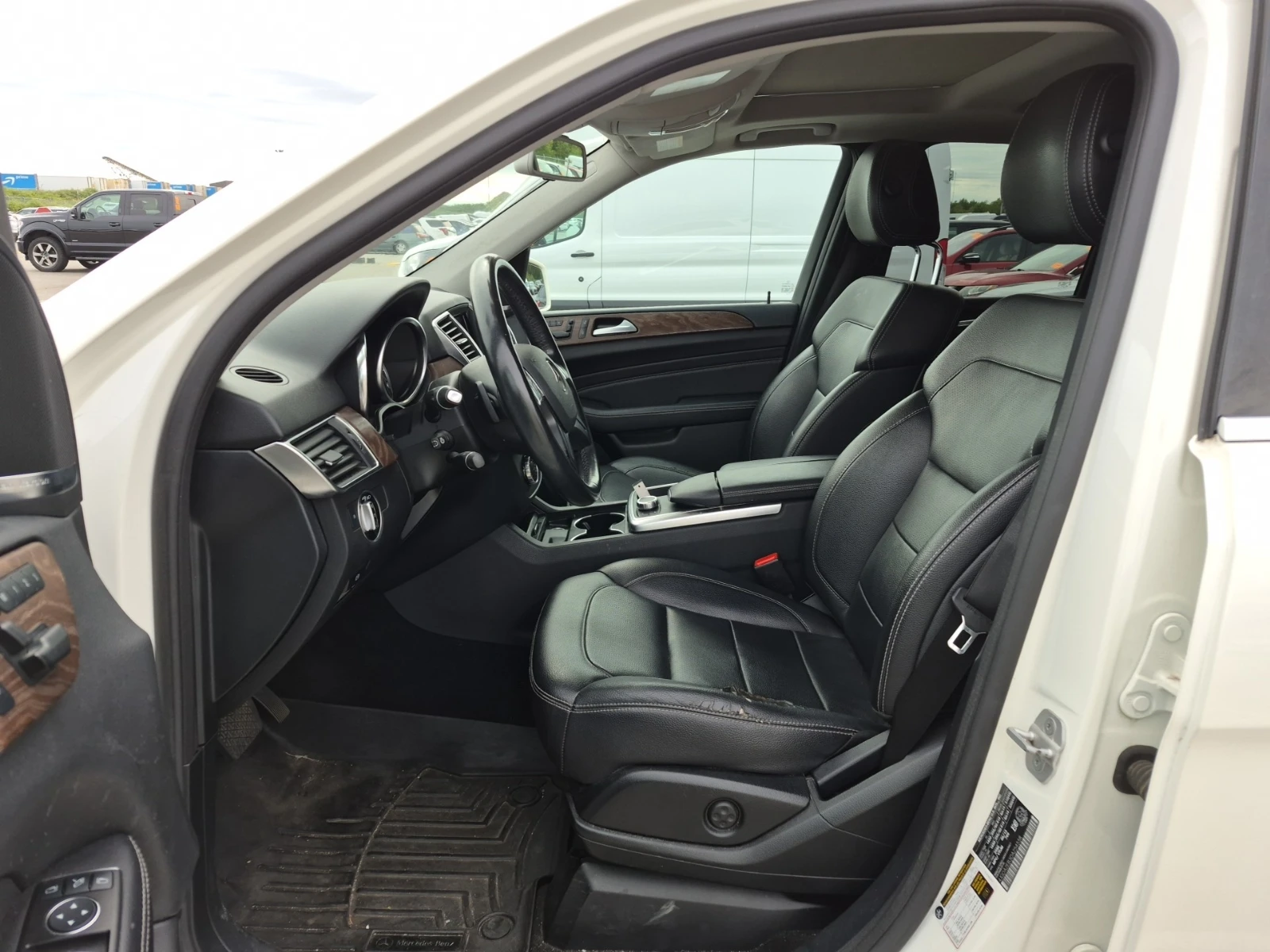Mercedes-Benz ML 350 * 4MATIC * CARFAX * АВТОКРЕДИТ - изображение 5