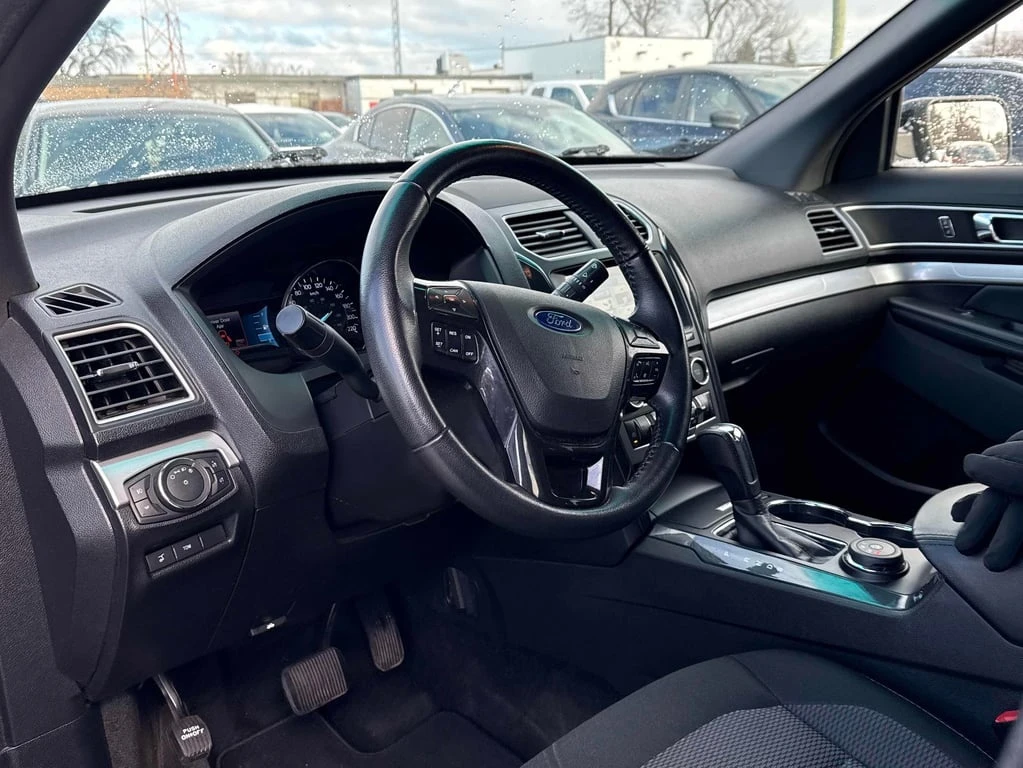 Ford Explorer * XLT * CARFAX * БЕЗ ПЪРВОНАЧАЛНА ВНОСКА - изображение 5