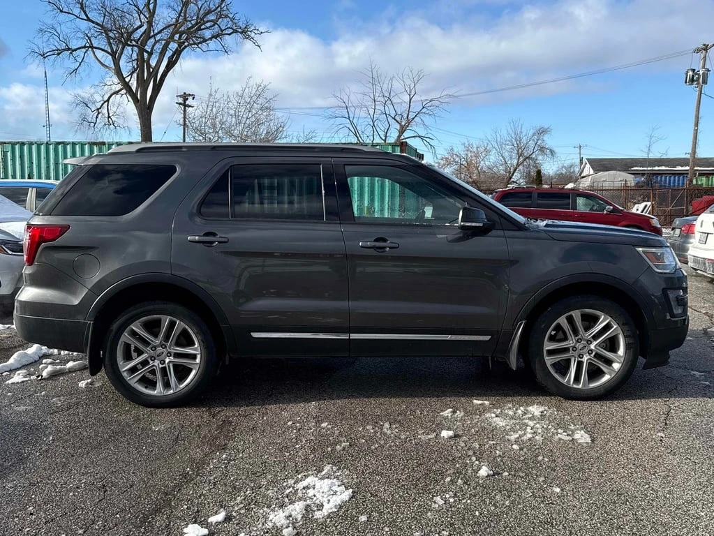 Ford Explorer * XLT * CARFAX * БЕЗ ПЪРВОНАЧАЛНА ВНОСКА - изображение 3