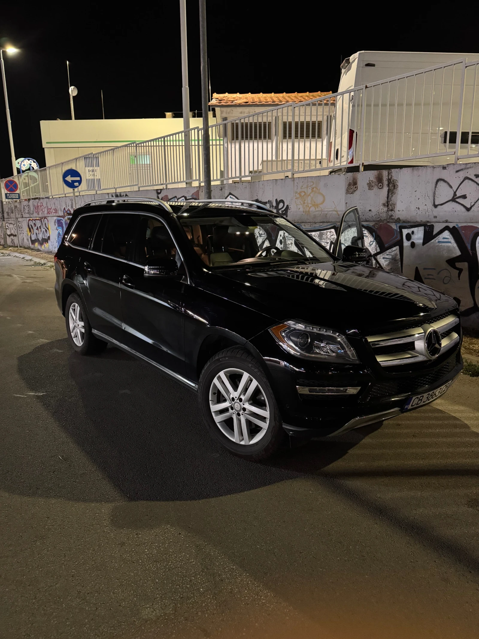 Mercedes-Benz GL 350  - изображение 2
