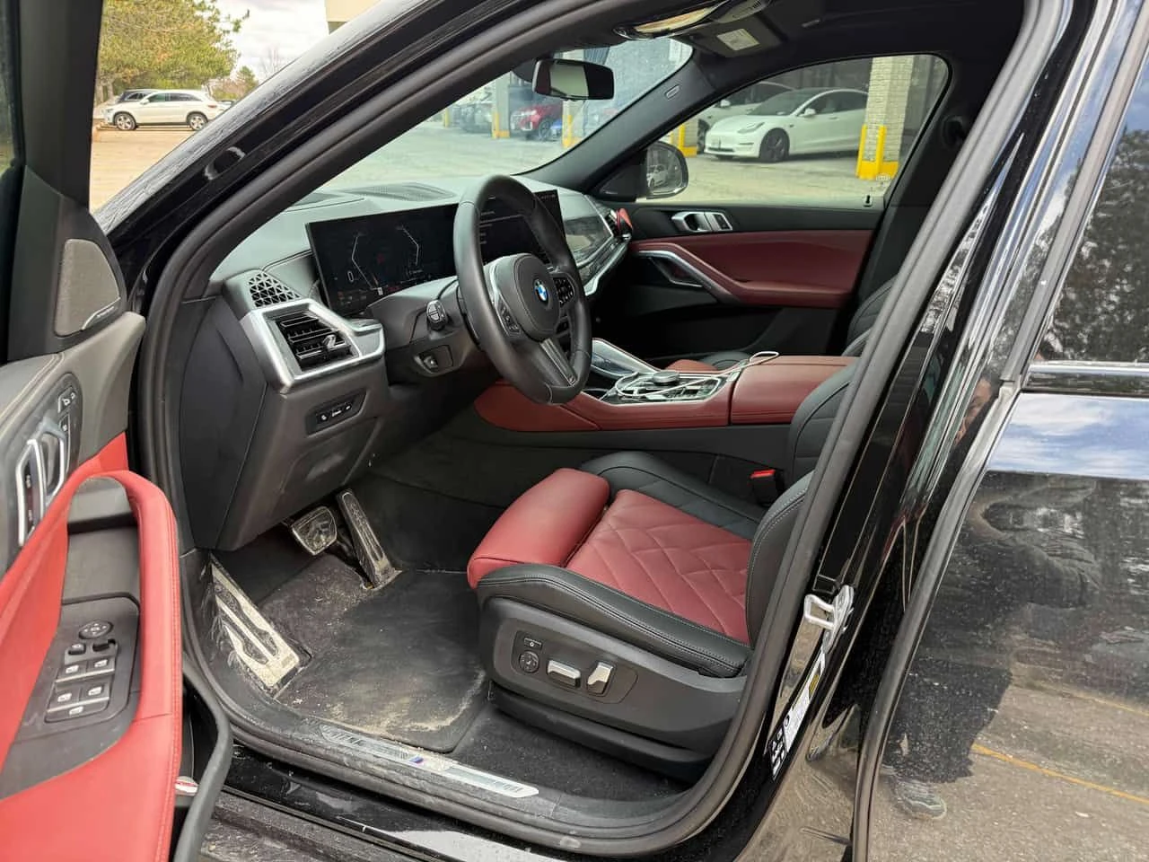 BMW X6 xDrive40i/HUD/360/ДИСТРОНИК/ПАНОРАМА/H/K, снимка 7 - Автомобили и джипове - 53830191