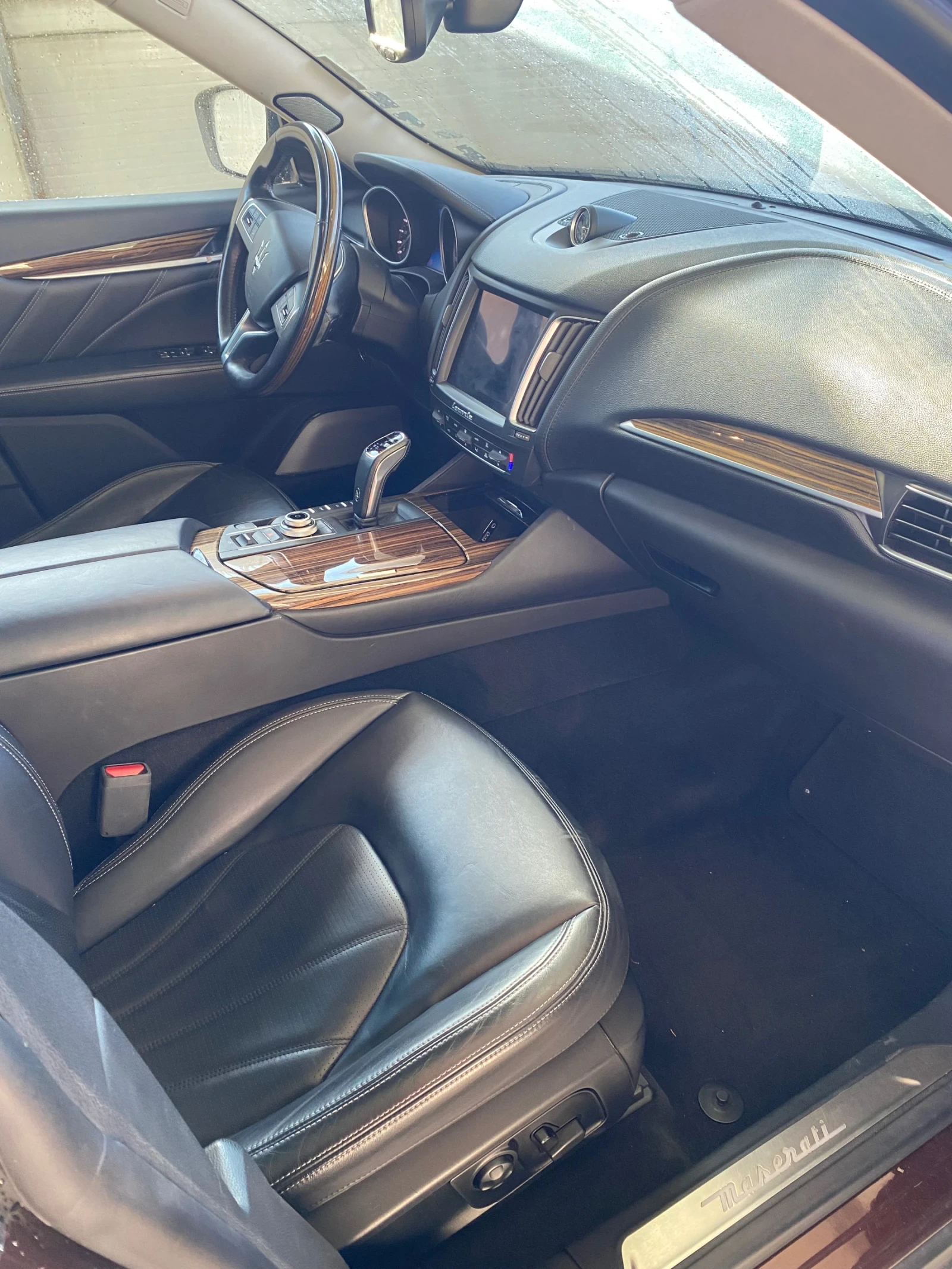 Maserati Levante Grand lusso, снимка 13 - Автомобили и джипове - 54436027