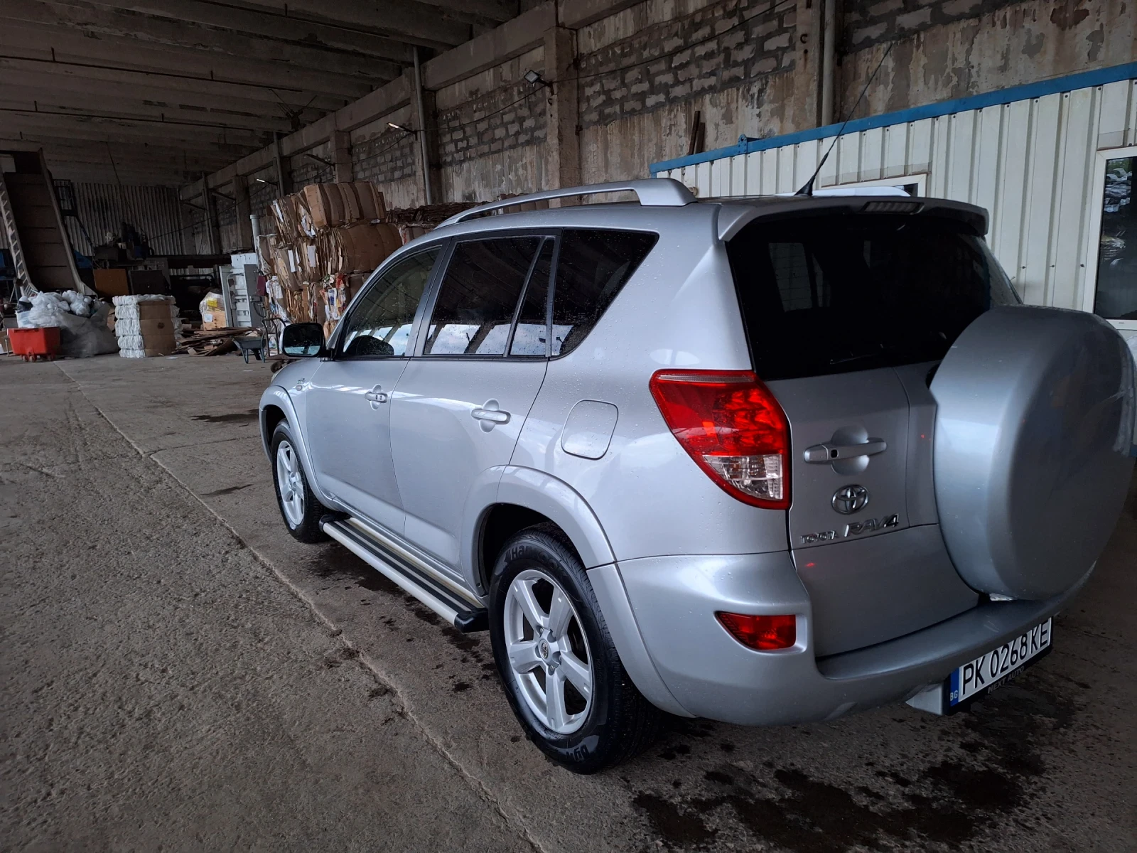 Toyota Rav4 2.2 D-CAT, снимка 5 - Автомобили и джипове - 54755263