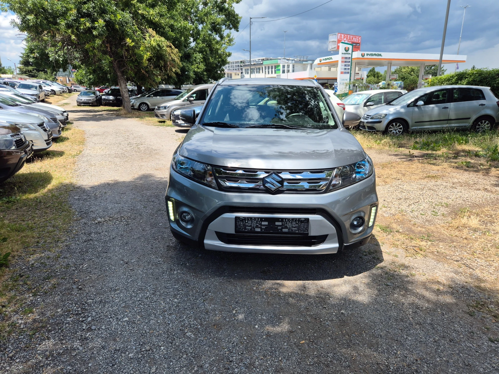 Suzuki Vitara 1.6d НАВИ КОЖА ПОДГРЕВ КАМЕРА КЕYLESS , снимка 2 - Автомобили и джипове - 55190719
