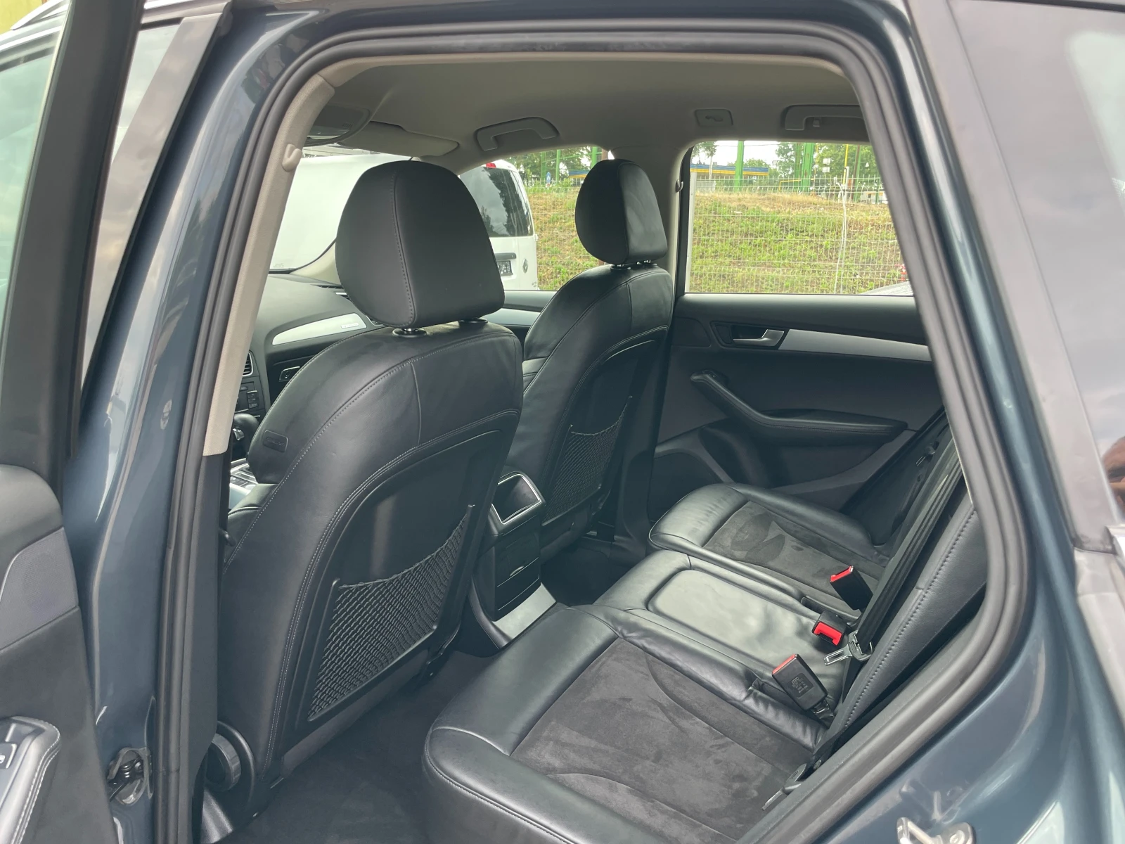 Audi Q5 /ВИДЕО КЪМ ОБЯВАТА, снимка 11 - Автомобили и джипове - 55235796