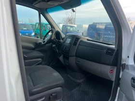 Mercedes-Benz Sprinter 313 215.000км , КЛИМА , NAVI , снимка 13