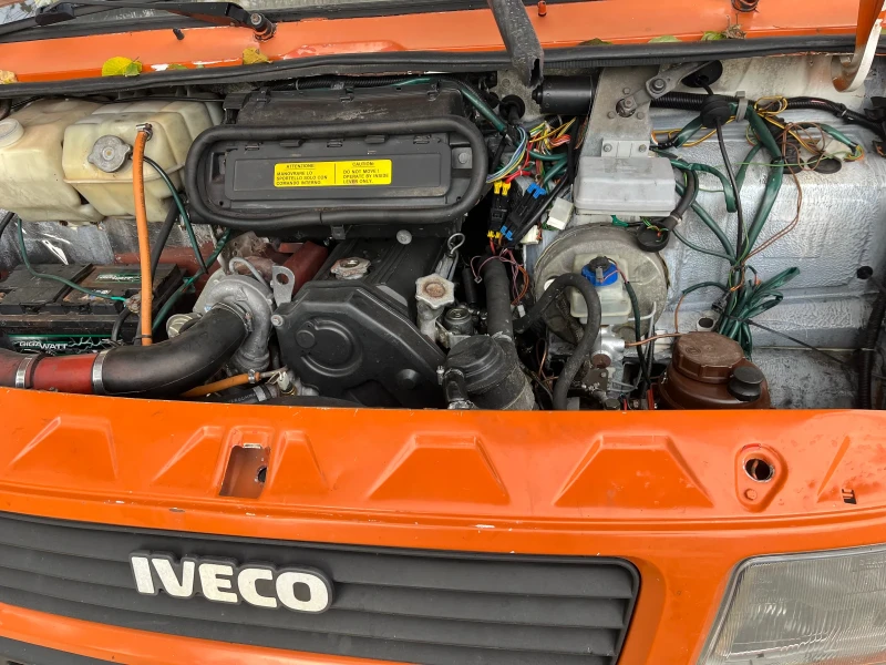 Iveco 3512 2, 5TD б категория, снимка 7 - Бусове и автобуси - 47956752