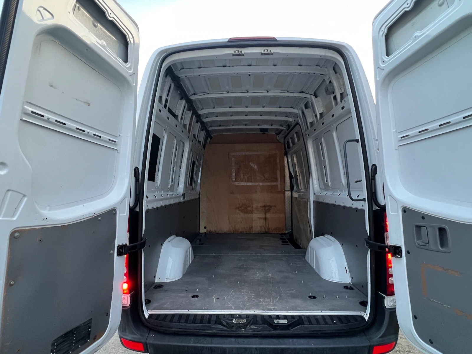 Mercedes-Benz Sprinter 313 215.000 ,  , NAVI  | Mobile.bg   6