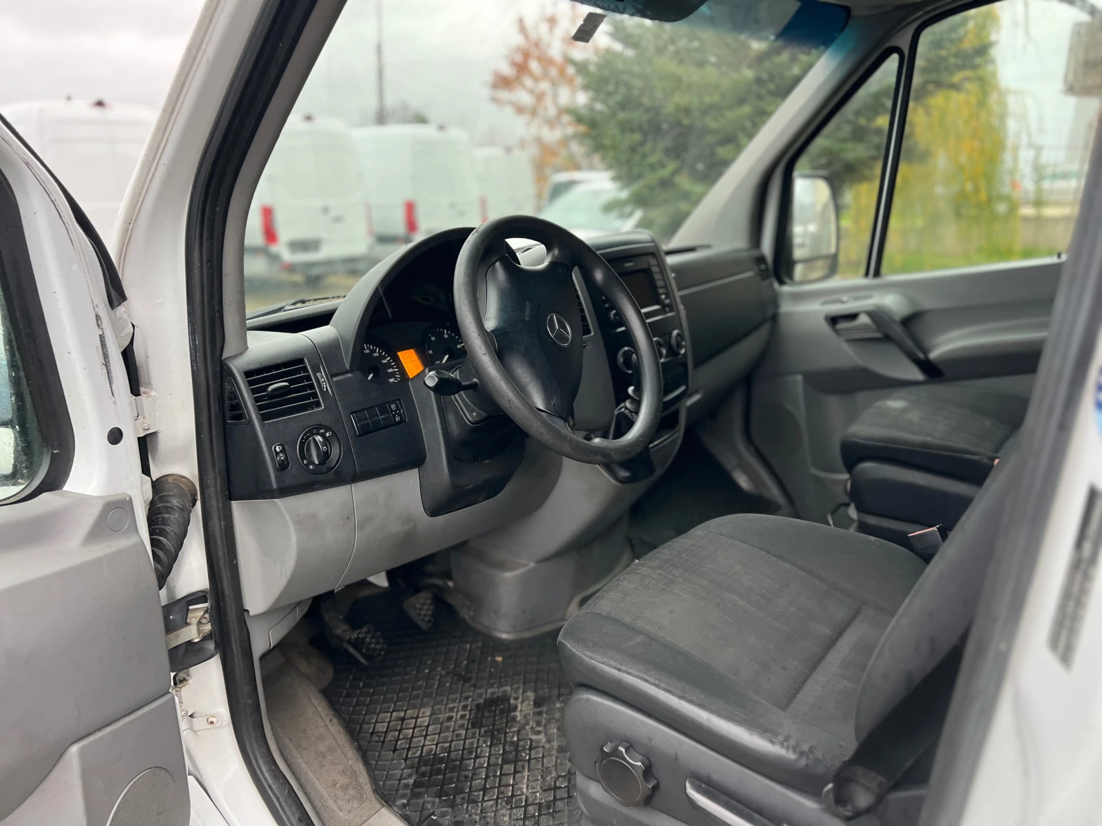 Mercedes-Benz Sprinter 313 215.000км , КЛИМА , NAVI  - изображение 8