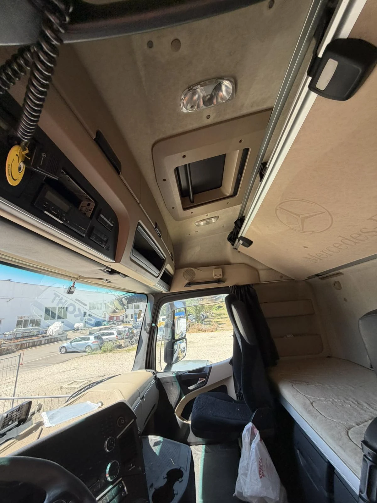 Mercedes-Benz Actros, снимка 4 - Камиони - 55058053