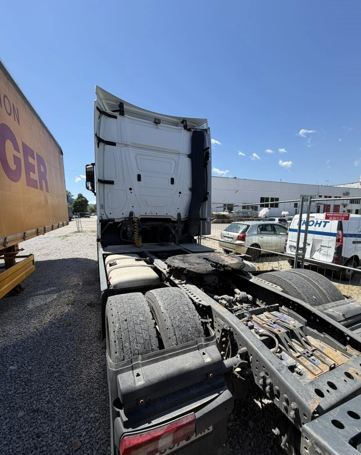 Mercedes-Benz Actros, снимка 3 - Камиони - 55058053