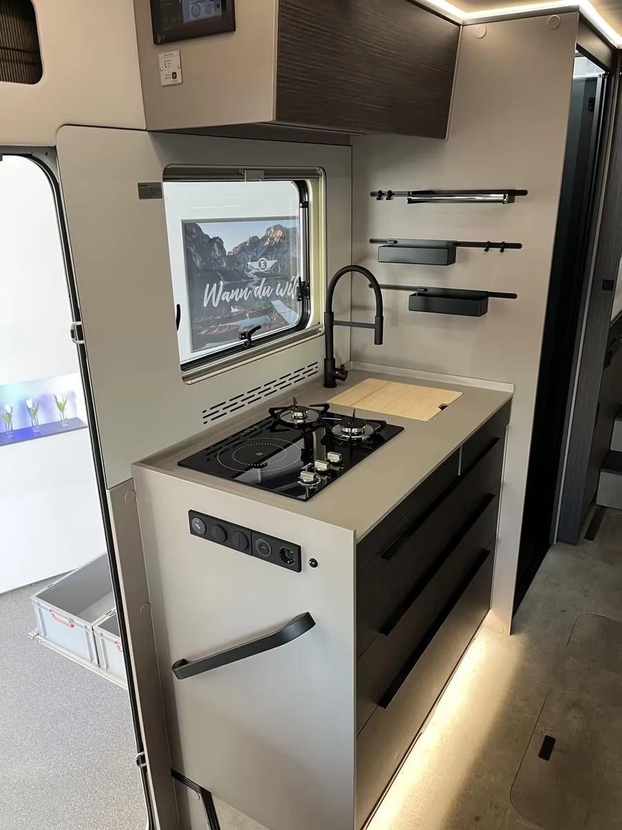 Кемпер Frankia NOCTRA AL-KO ALDE 2026, снимка 6 - Каравани и кемпери - 54077921