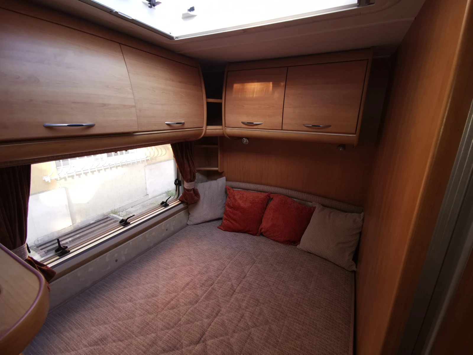 �������� ABI ACE Award Twinstar | Mobile.bg � ����������� 7