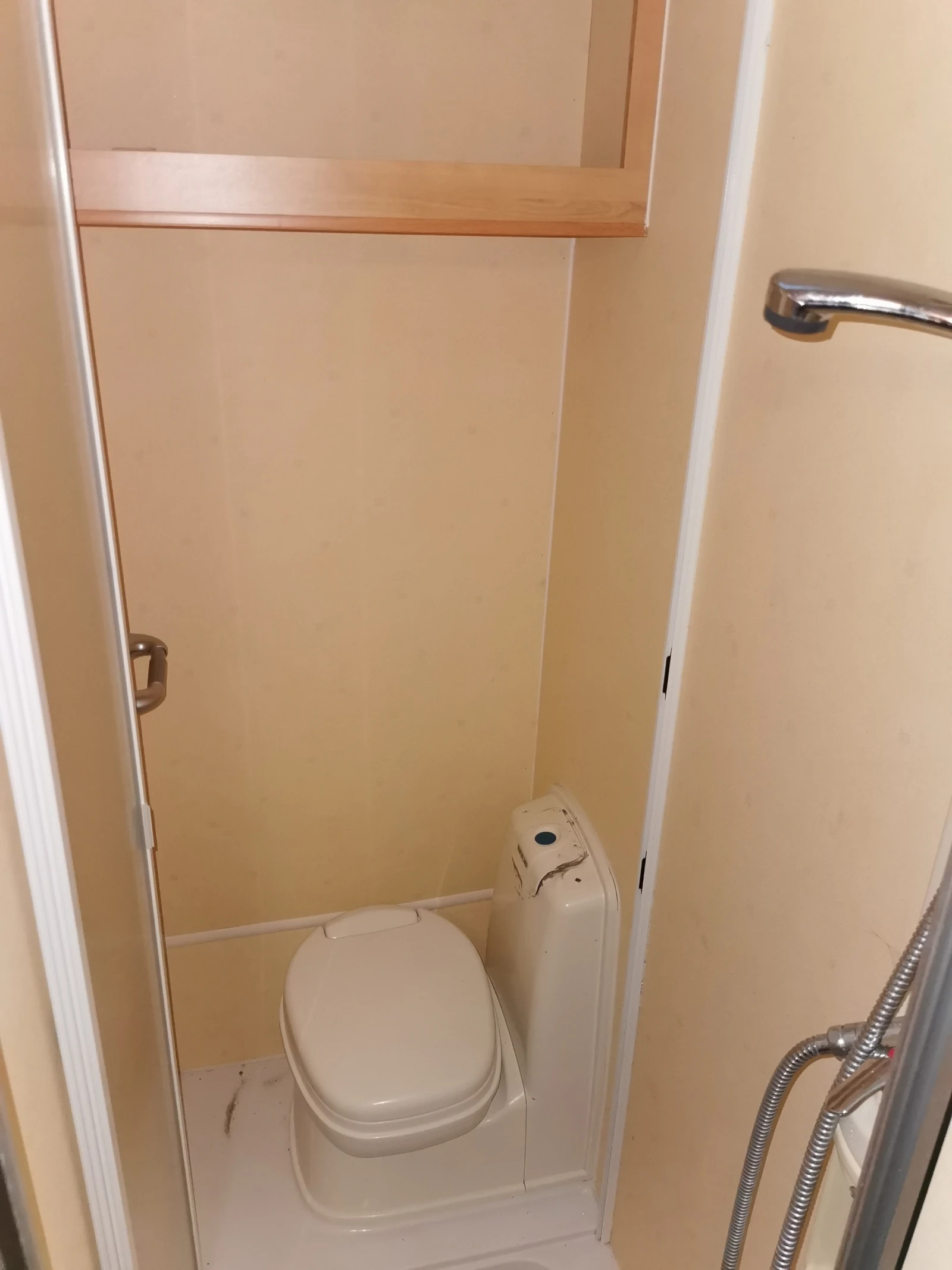 �������� ABI ACE Award Twinstar | Mobile.bg � ����������� 9