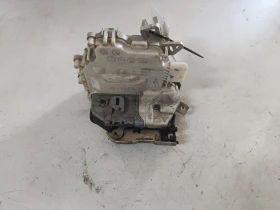 ����� �� �������� �� ����� (����� �����) 8K0839016C Audi Q5